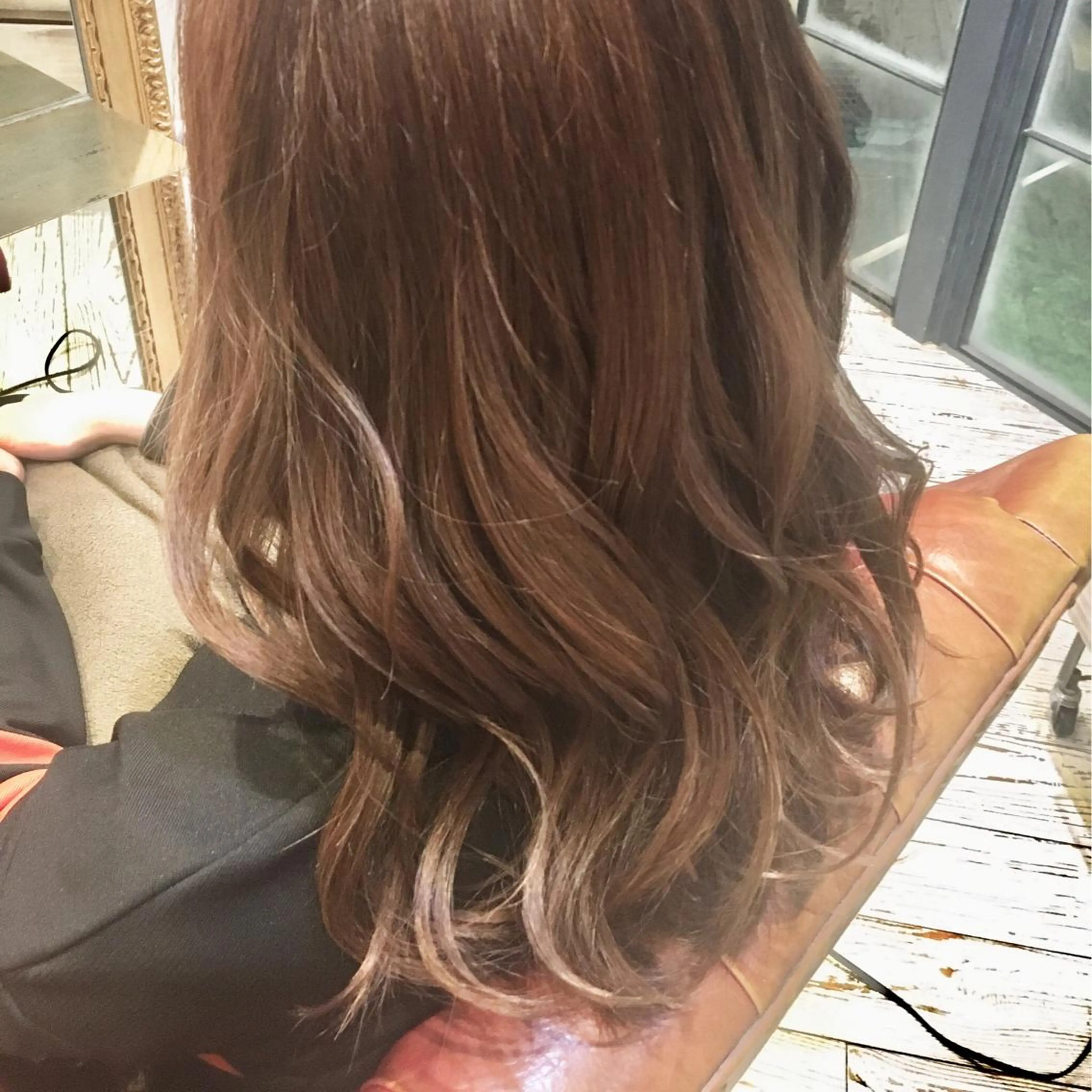 カラー ヘアカラー トリートメント DECORA sweet(川越)所属・坪田 彩花のヘアスタイル