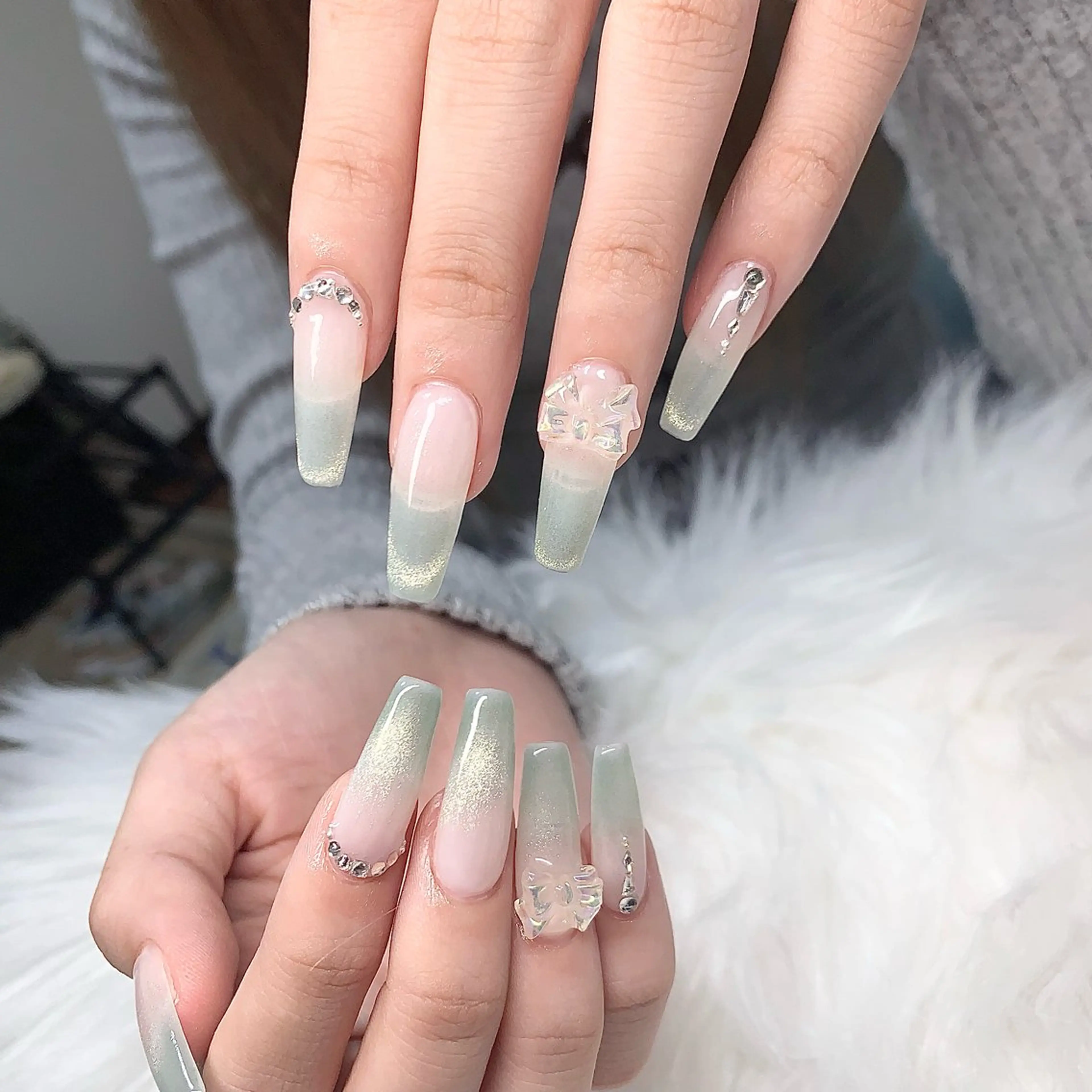 ネイル 長さ出し ネイルチップ Lily nails studioのネイルデザイン