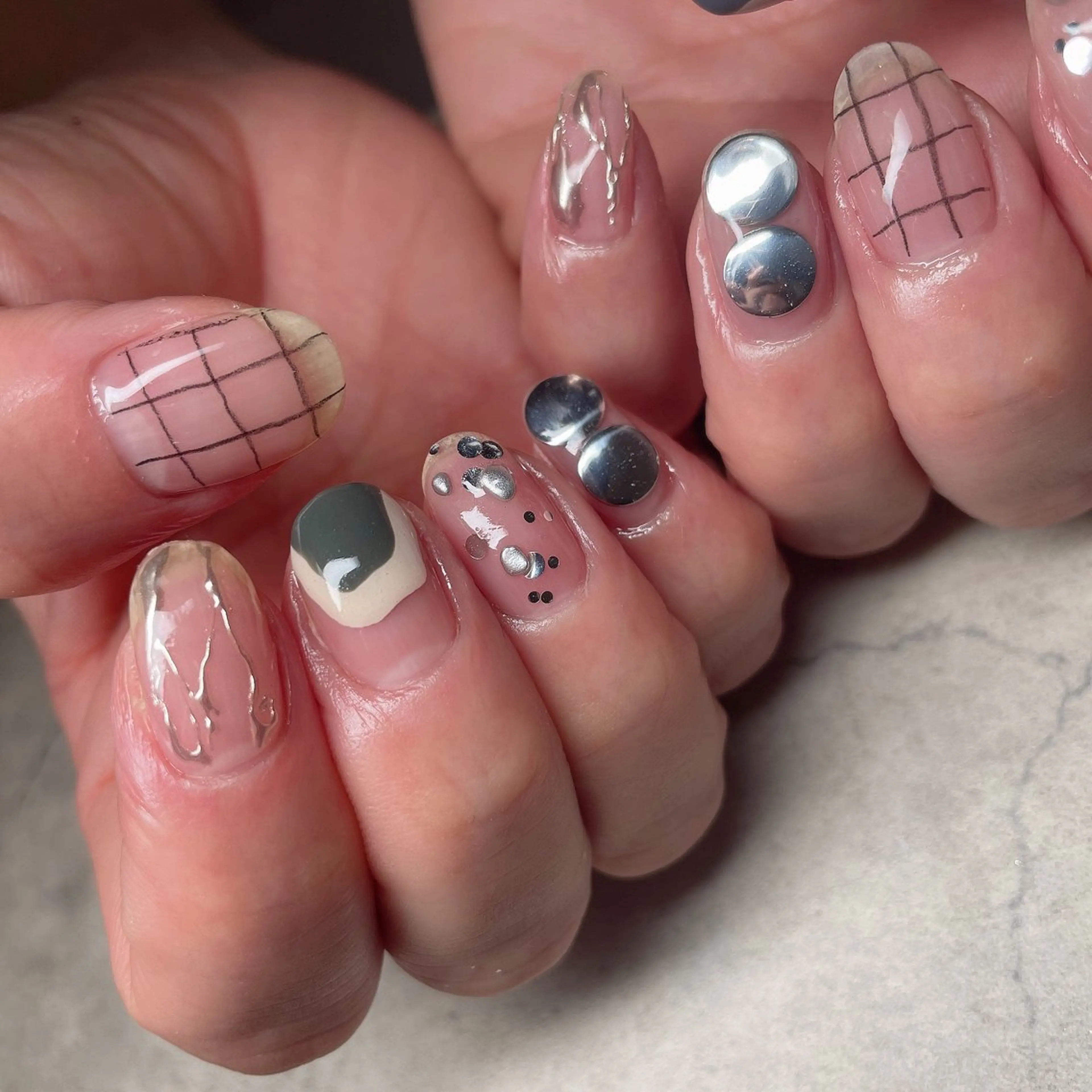 ネイル ハンドネイル lilbondir. chiharuのネイルデザイン