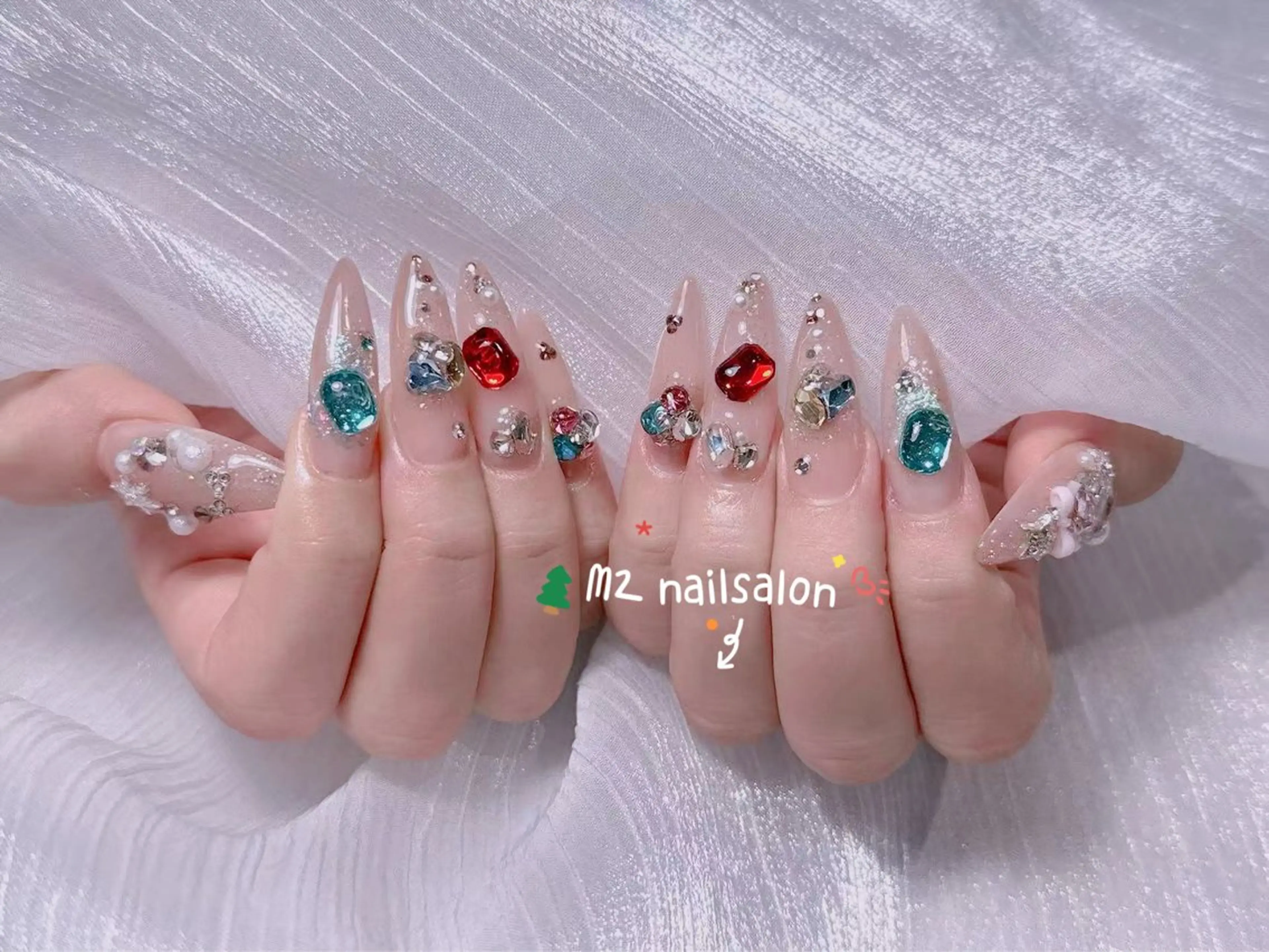 ネイル ハンドネイル 長さだし専門店 M2　rikaのネイルデザイン