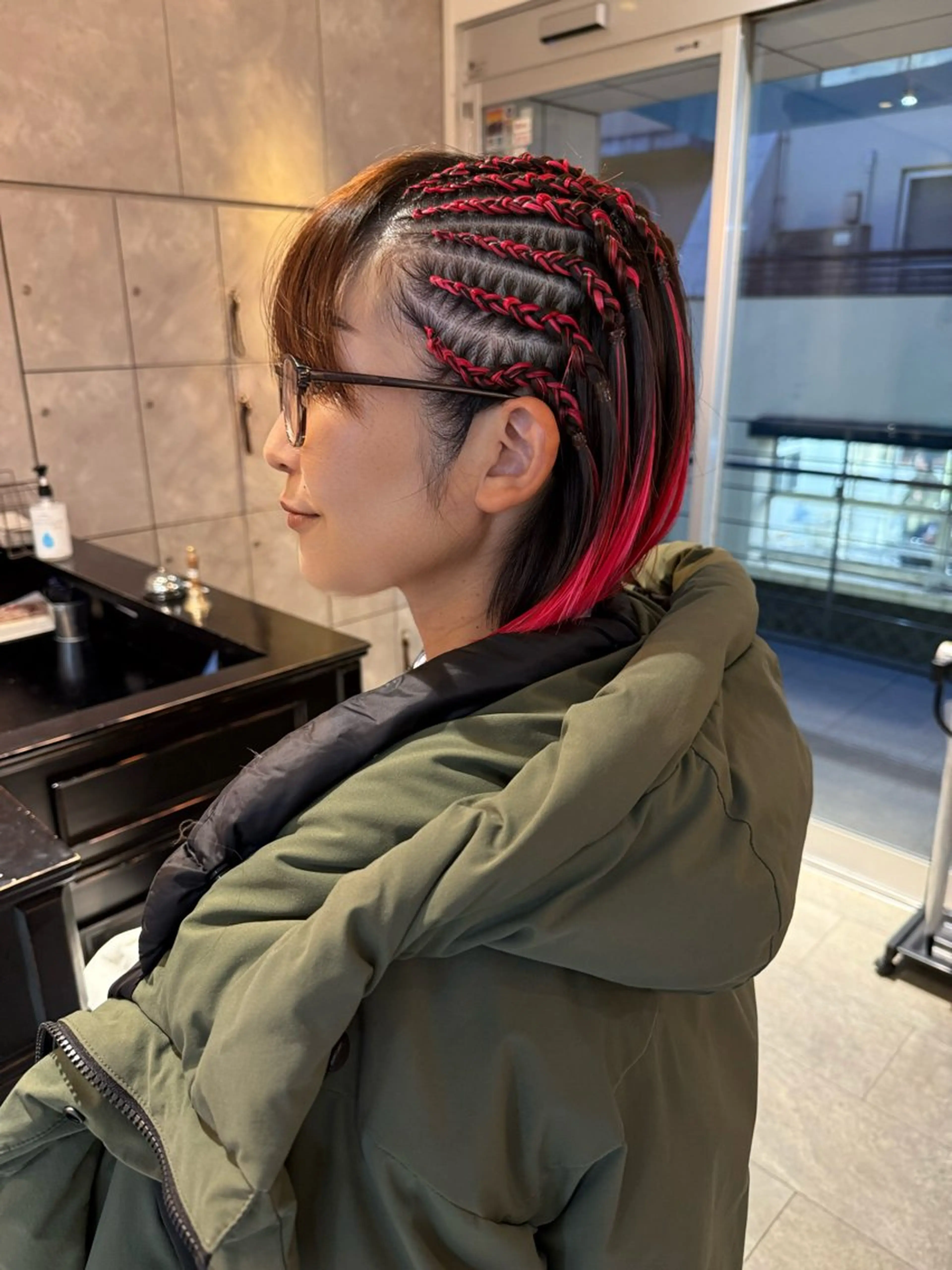 メンズ キッズ エクステ ヘアセット BRAIDS💎愛子 大人ハイライト💎のヘアスタイル