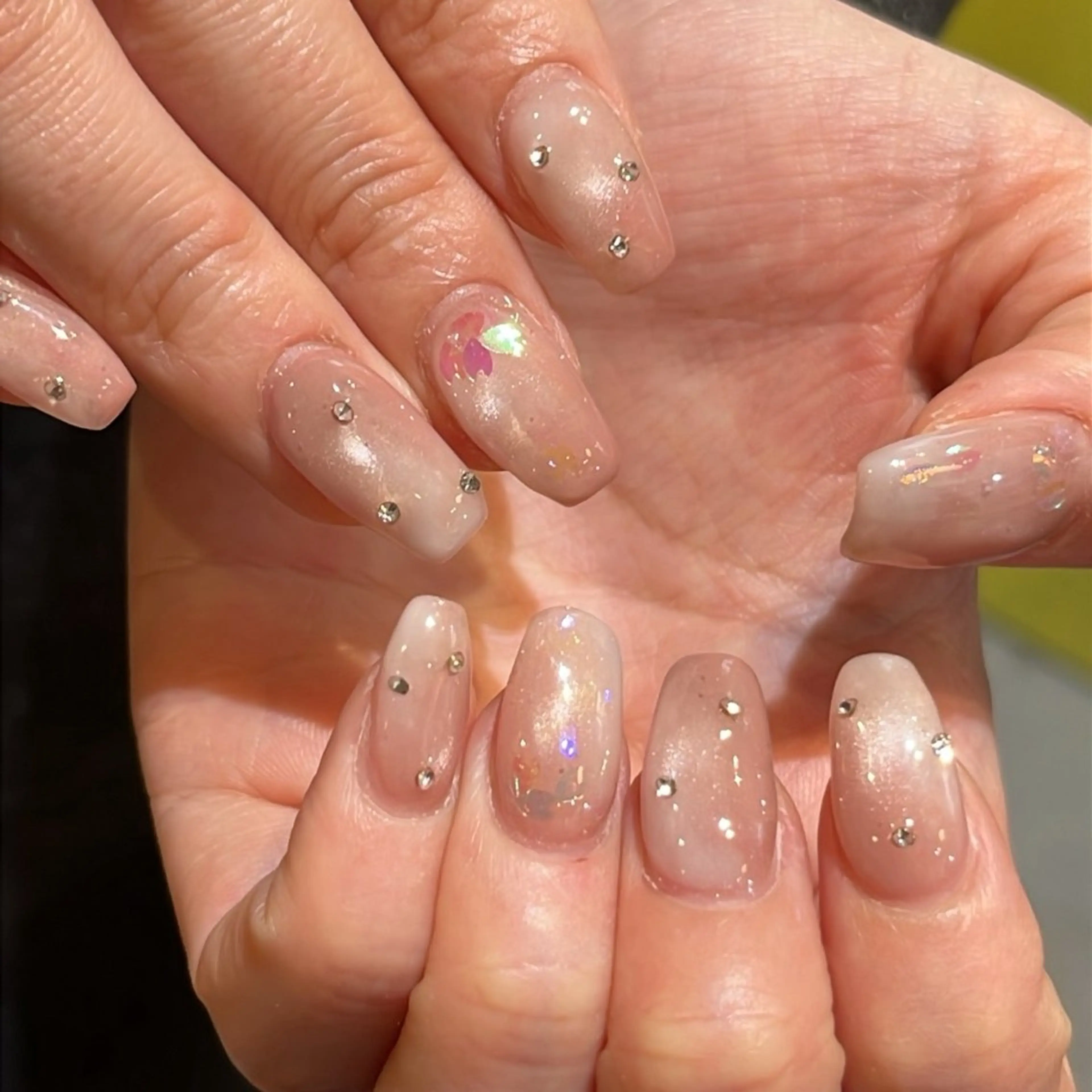 ネイル ニュアンスネイル 春ネイル ハンドネイル LABEL TAKARAのネイルデザイン