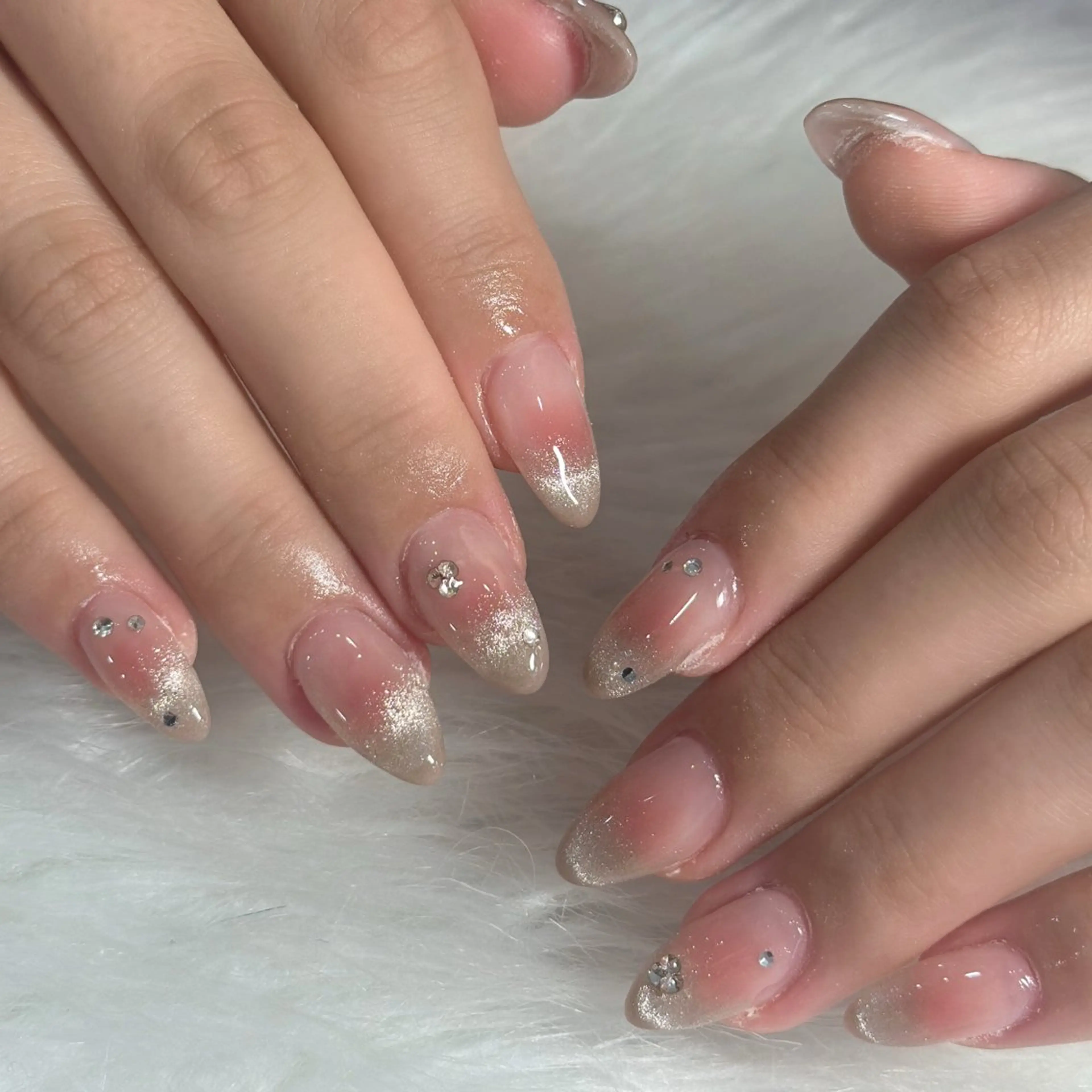 ネイル ハンドネイル LAVISH nanamiのネイルデザイン