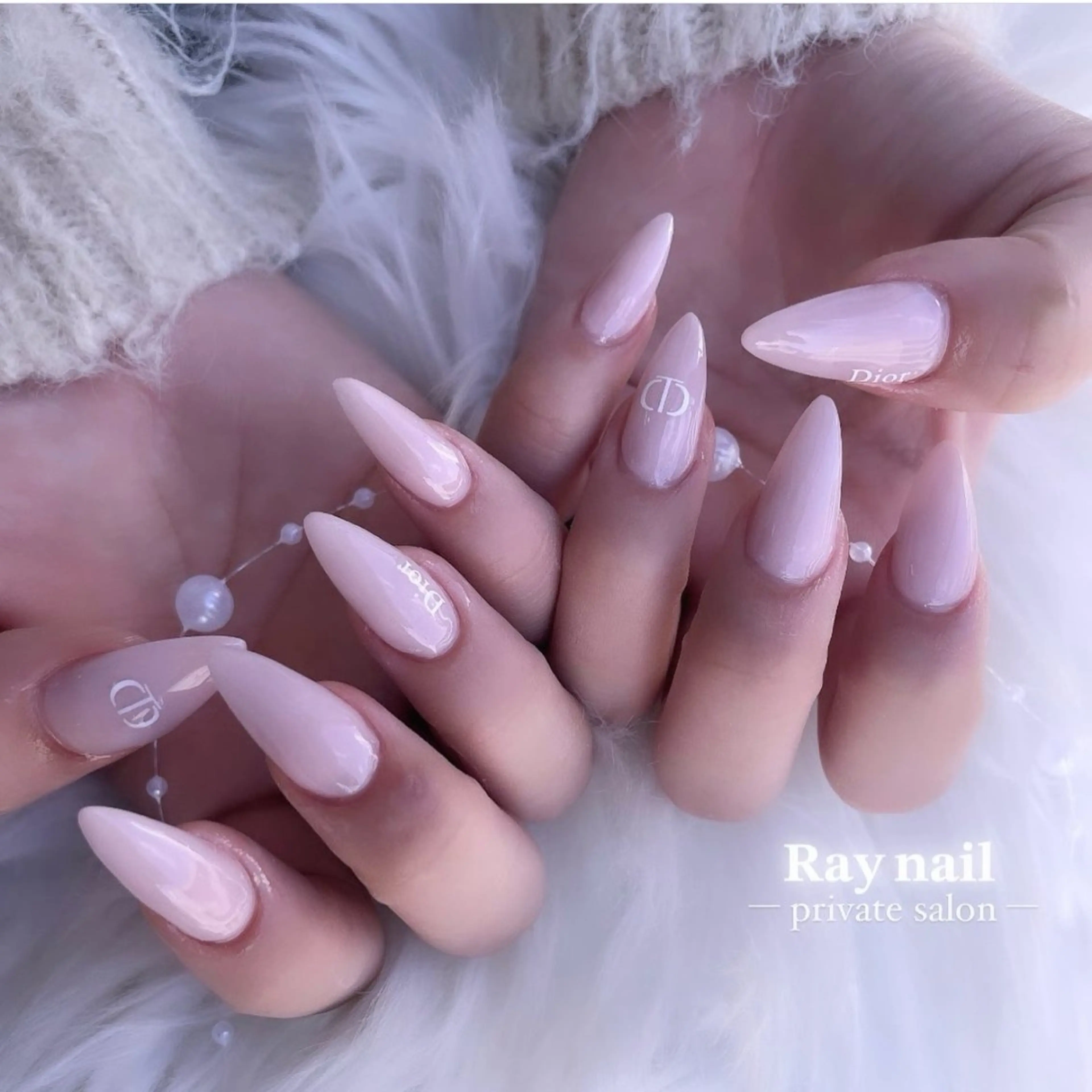 ジェルチップ🤍ワンカラーの写真