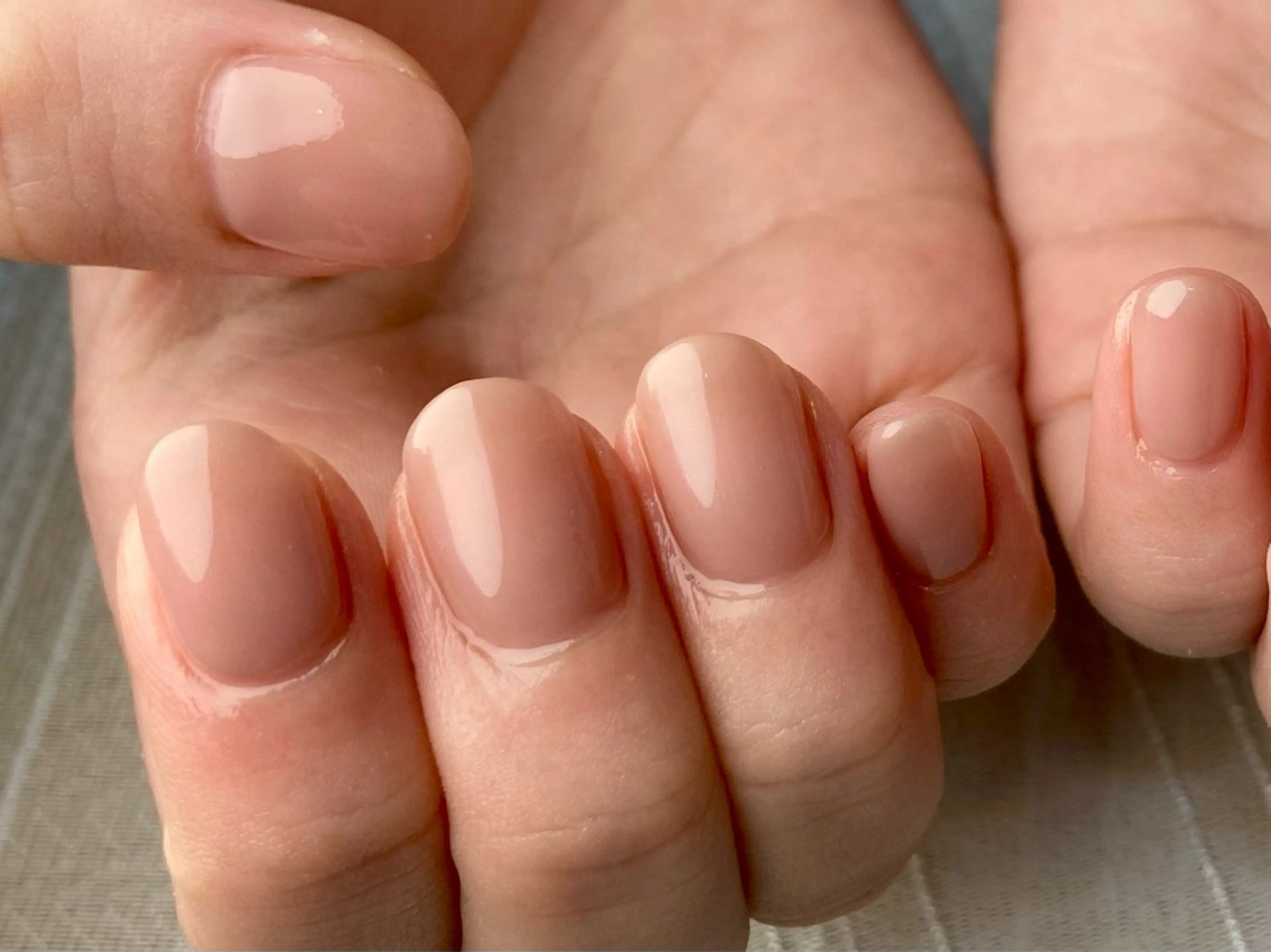 ネイル ワンカラーネイル ハンドネイル nail salon pista所属・K. Michiのネイルデザイン