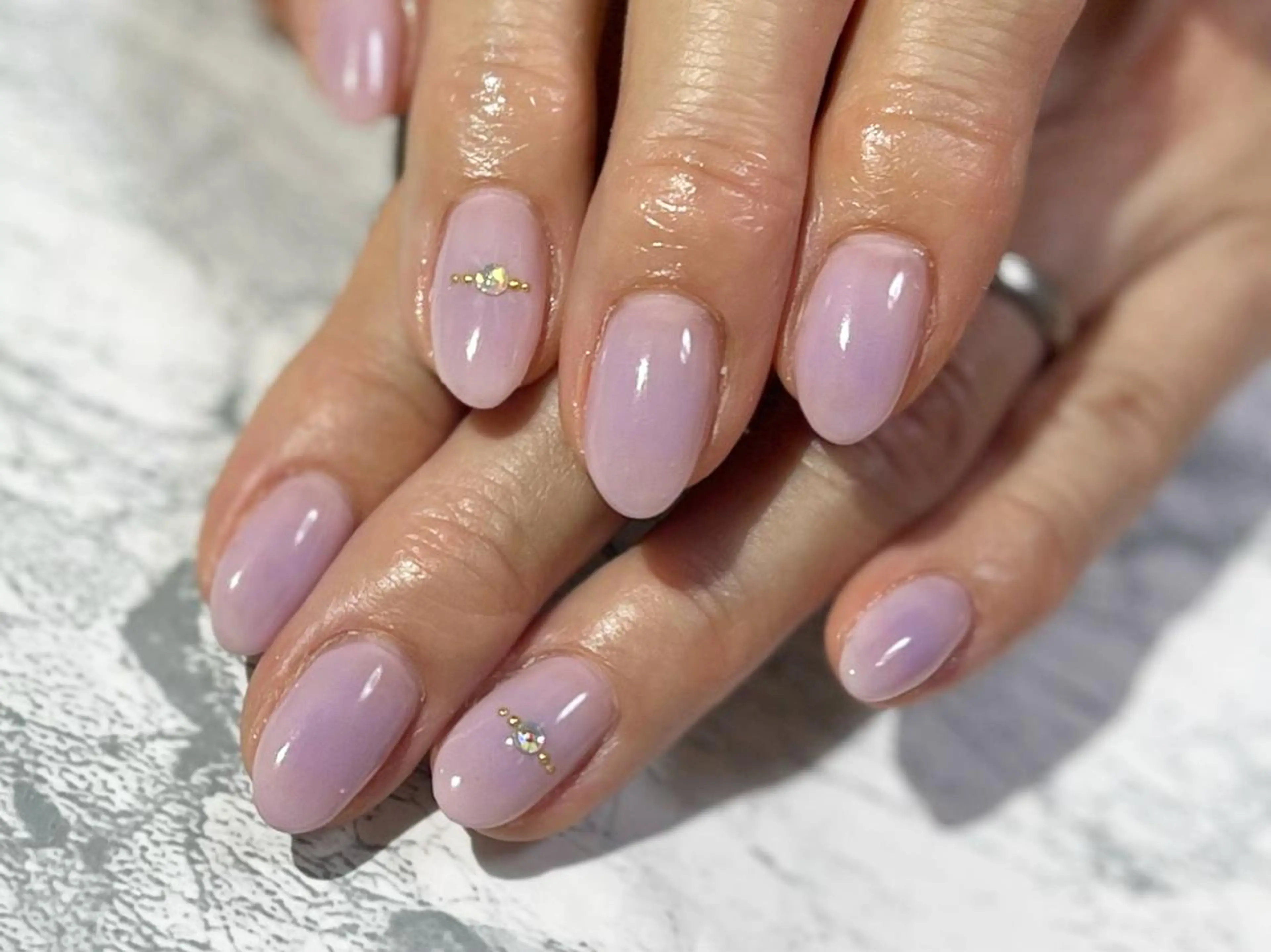 ネイル フットネイル ニュアンスネイル パープル シンプルネイル 春ネイル ネイル フフラ所属・nail fufla ♡yamane♡のネイルデザイン