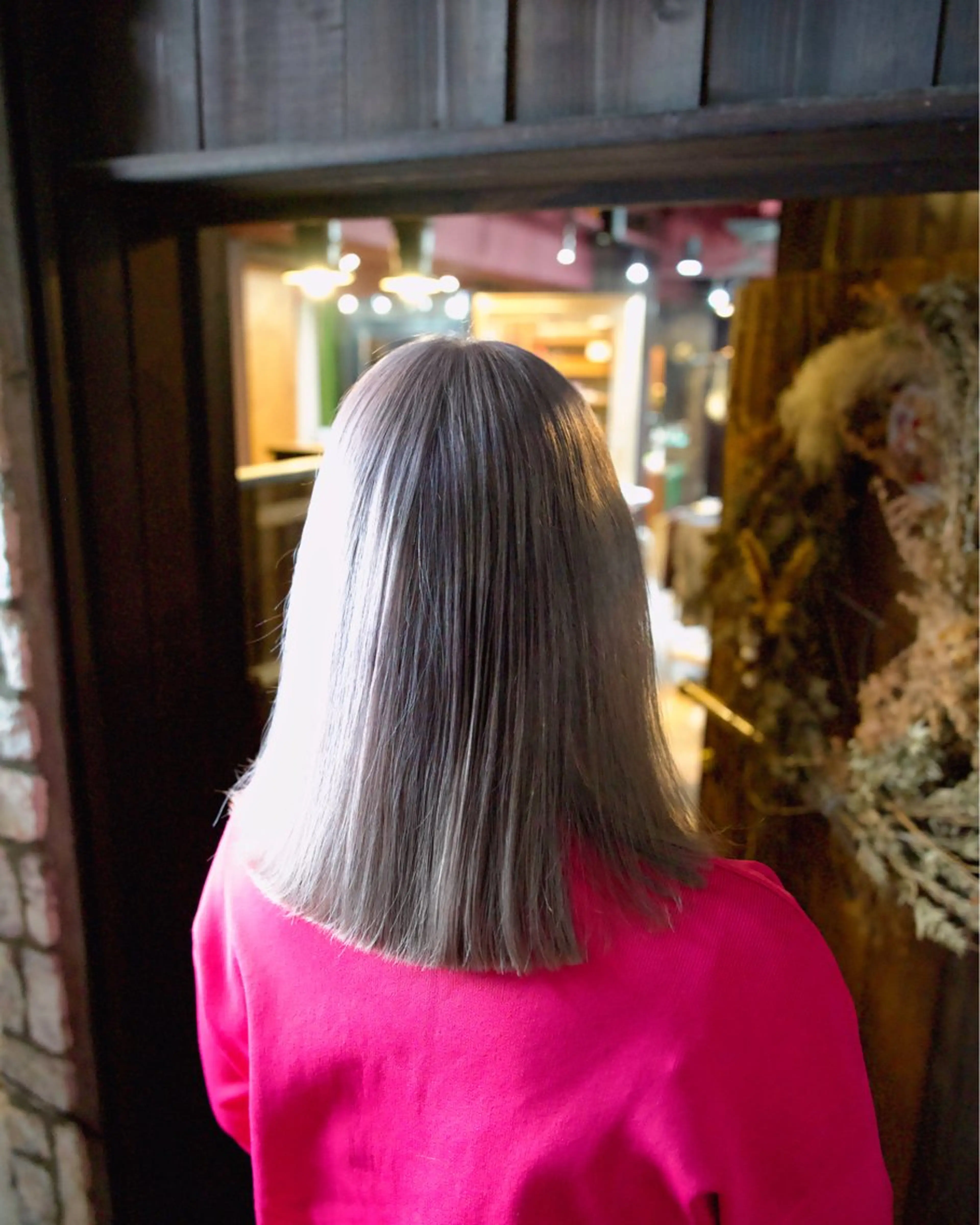 セミロング カラー ブリーチ カット ヘアカラー トリートメント Armoire所属・安藤悠里/ハイトーン /デザインカラーのヘアスタイル