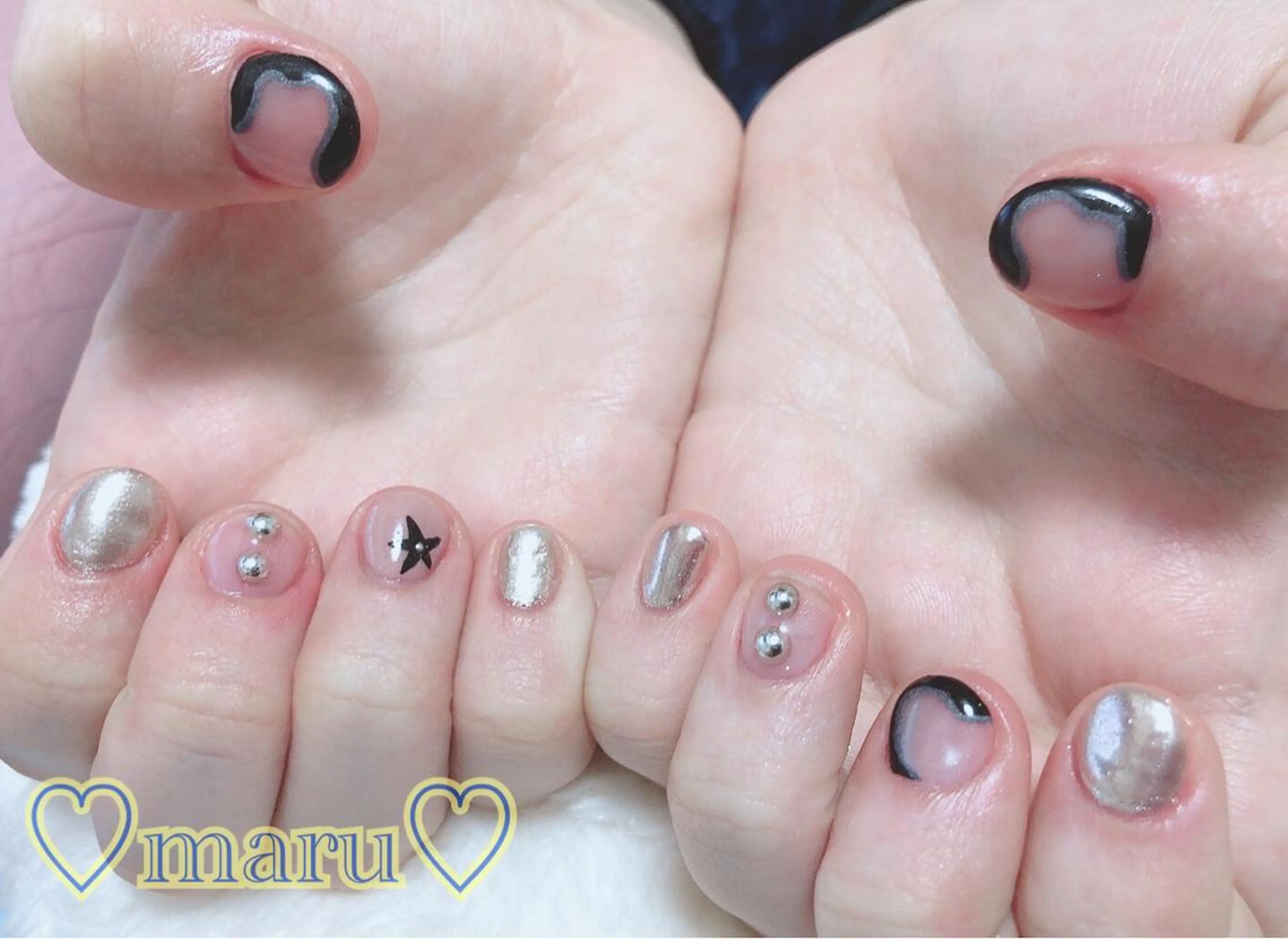 ネイル ハンドネイル フットネイル まるみ ♡のネイルデザイン