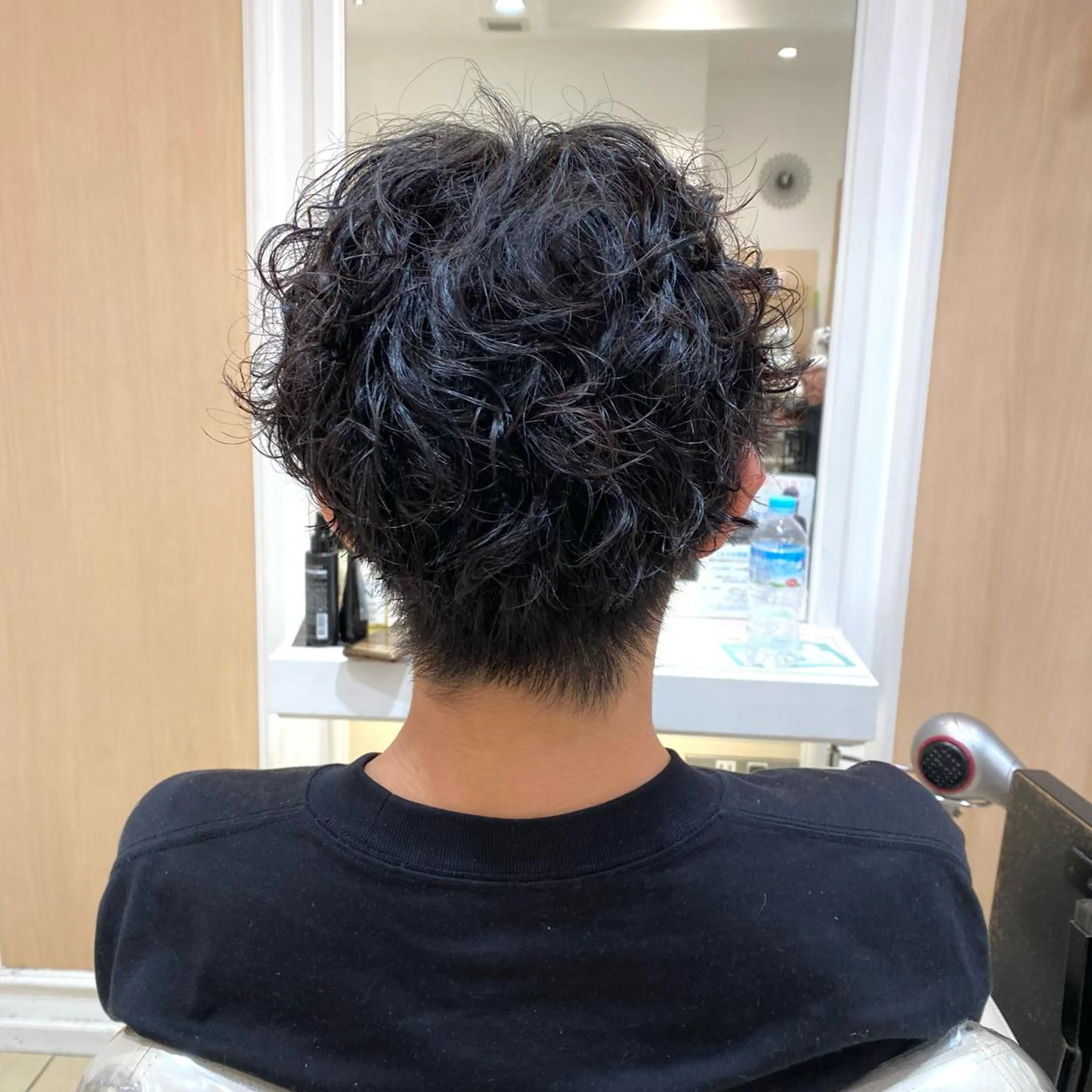 ショート パーマ メンズ カット パーマ メンズ特化型美容師 栗山勇人のヘアスタイル