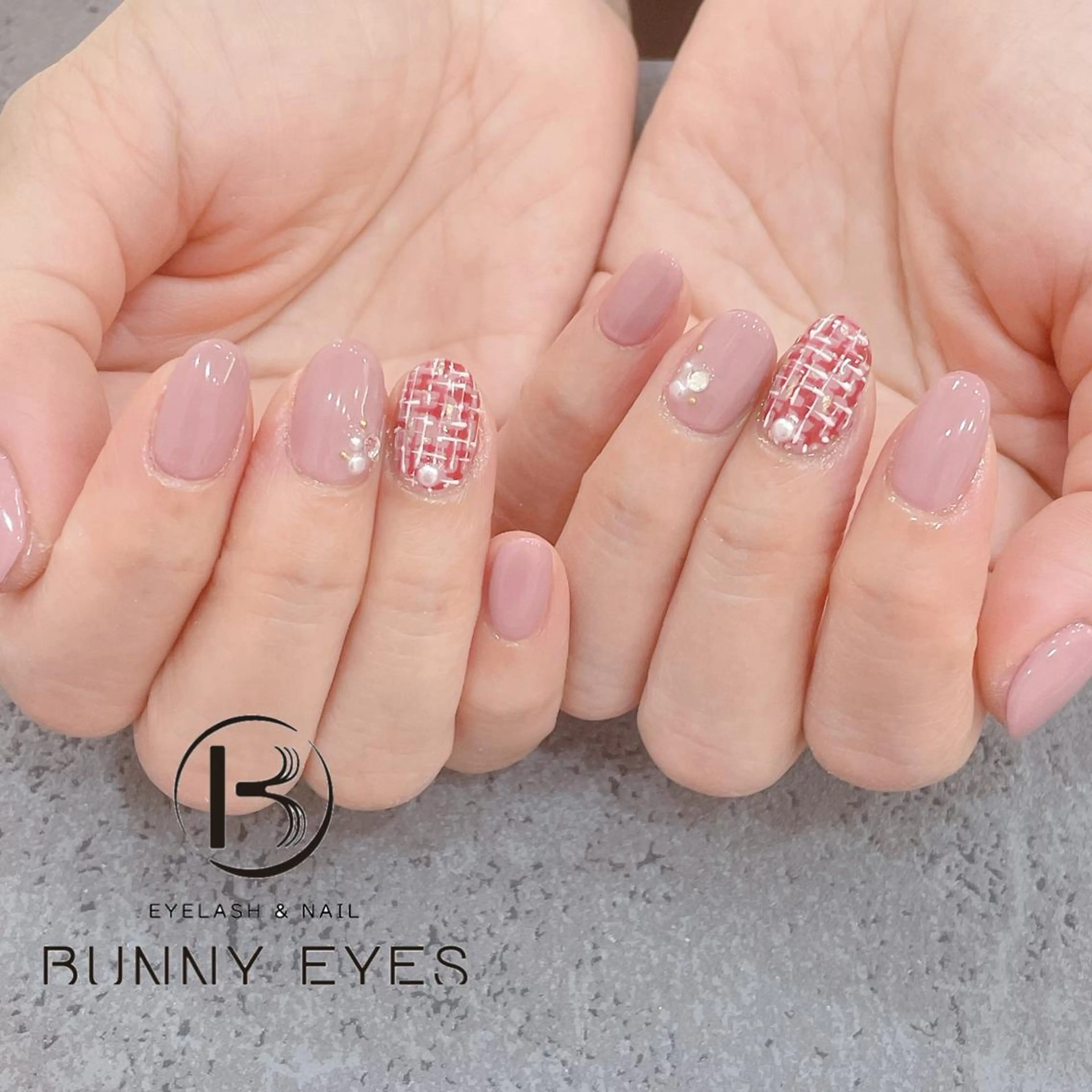 12月限定☆初回オフ無料☆シンプルアート両手4本コース《持ち込みデザインOK》の写真