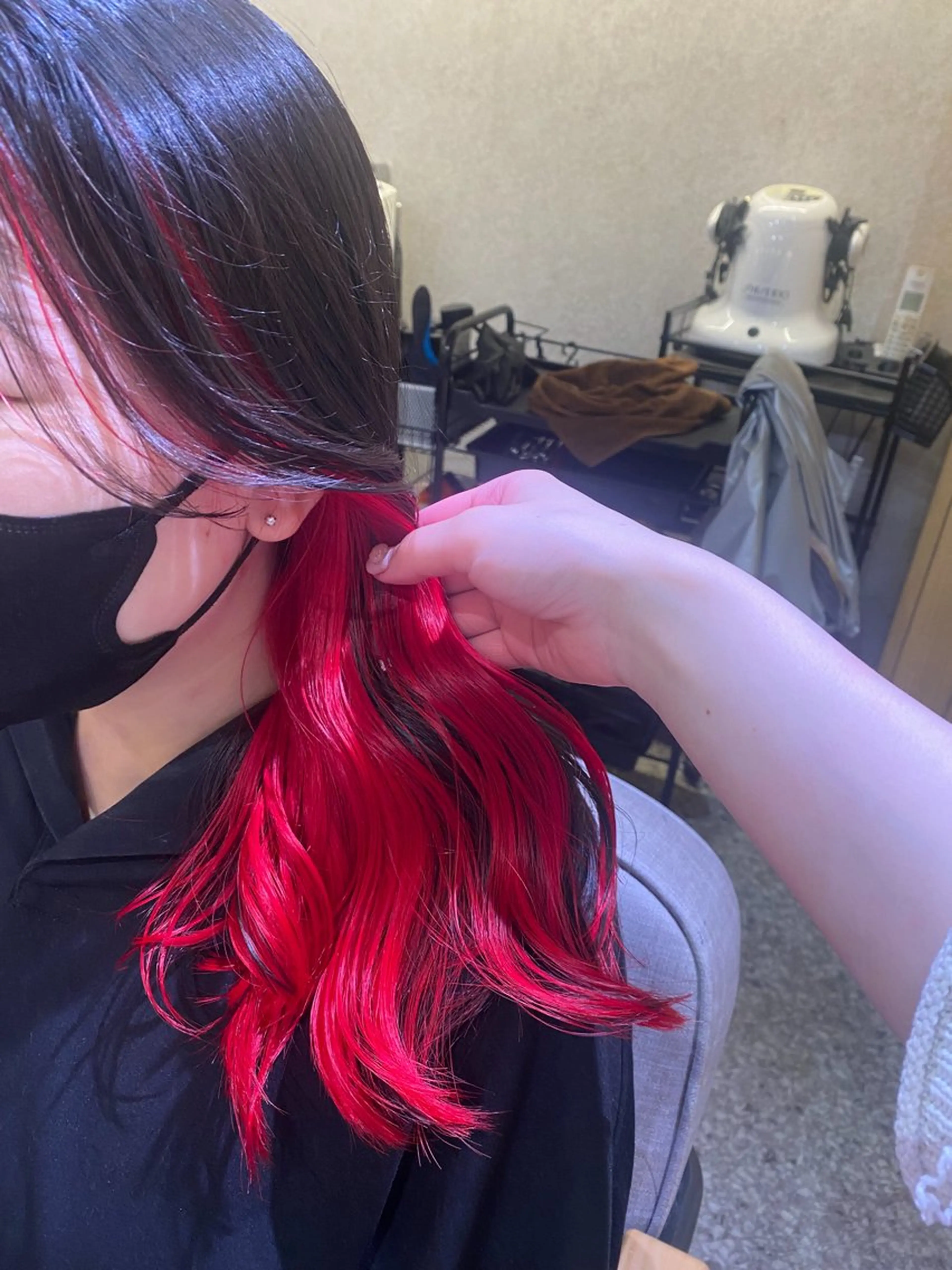 ロング TIGRE tenjin所属・岩崎 レイのヘアスタイル