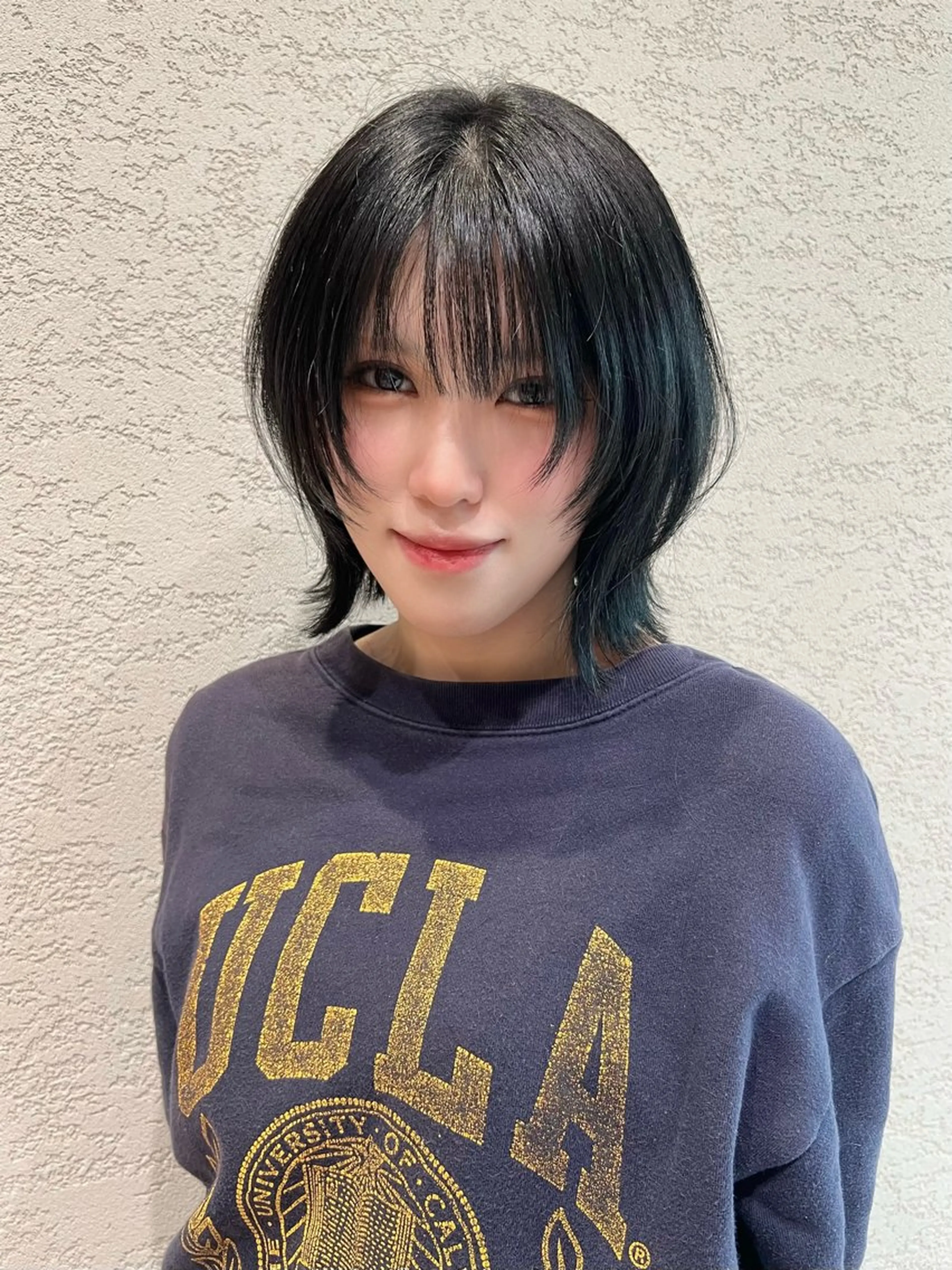 ショート カラー カット ヘアカラー トリートメント レイヤー/韓国 ハイトーン興津史弥のヘアスタイル