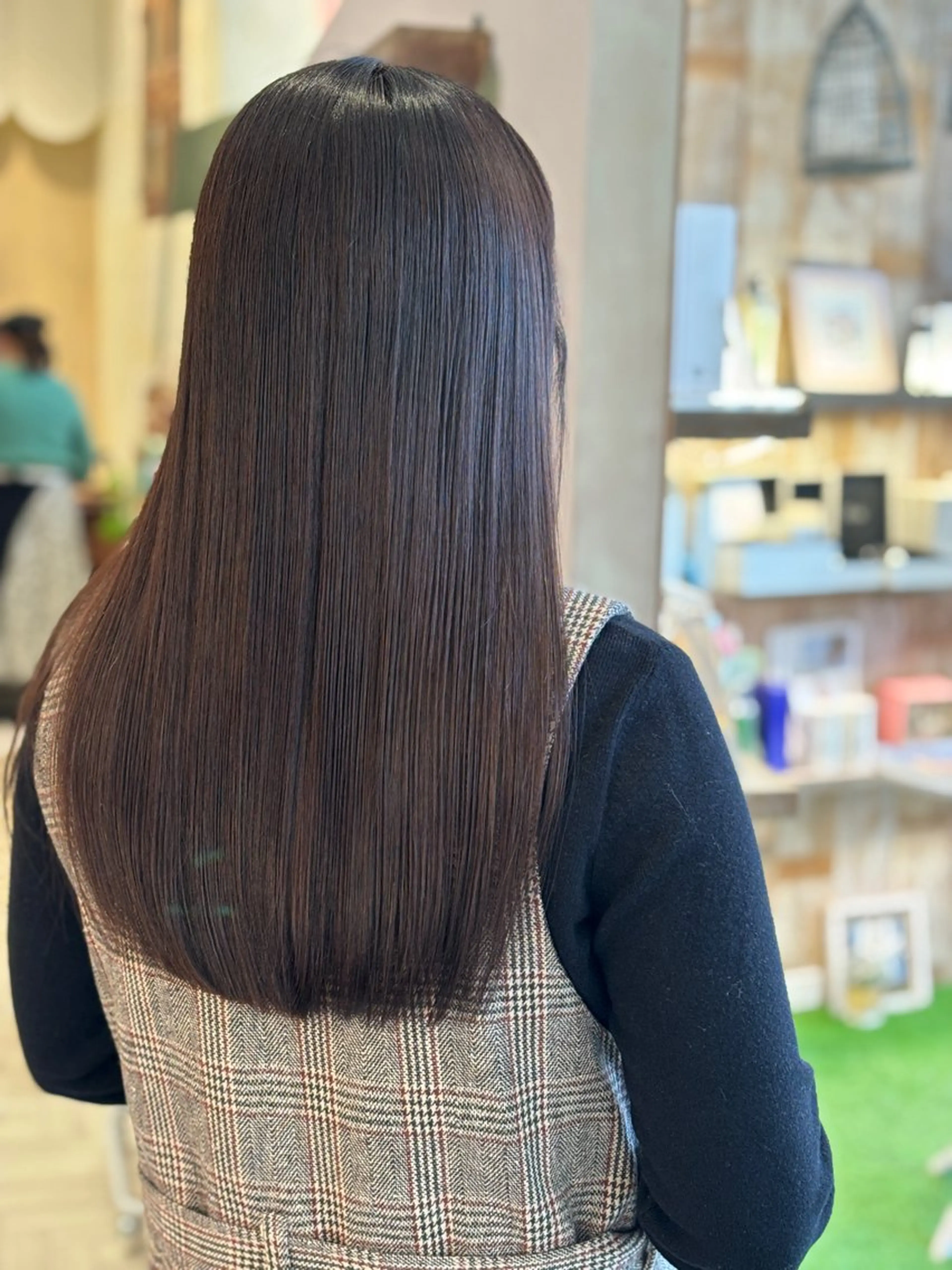 ロング レイヤーカット✨ 艶髪藤野のヘアスタイル