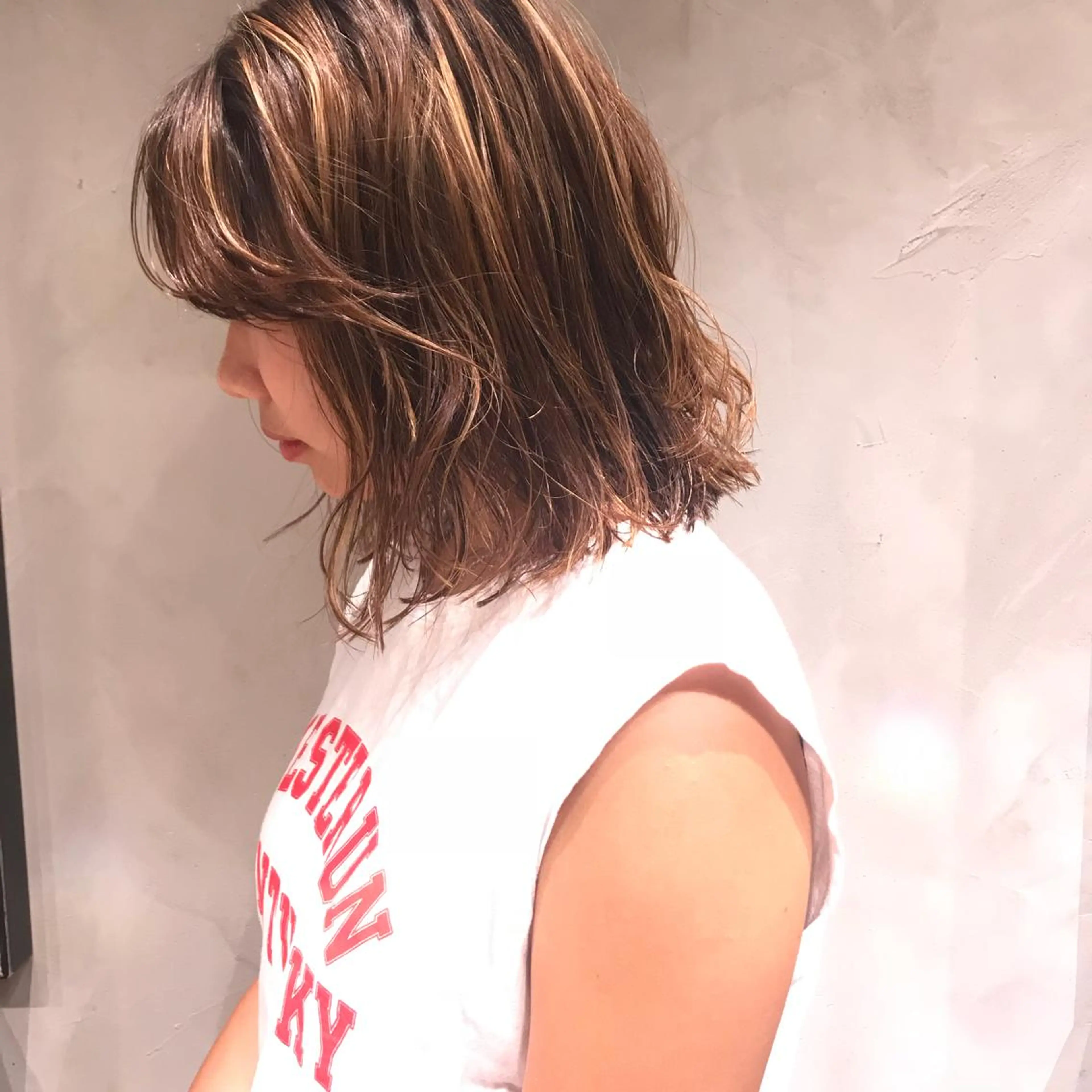 柔らかブラウン/顔周 りレイヤー♡ユウシのヘアスタイル