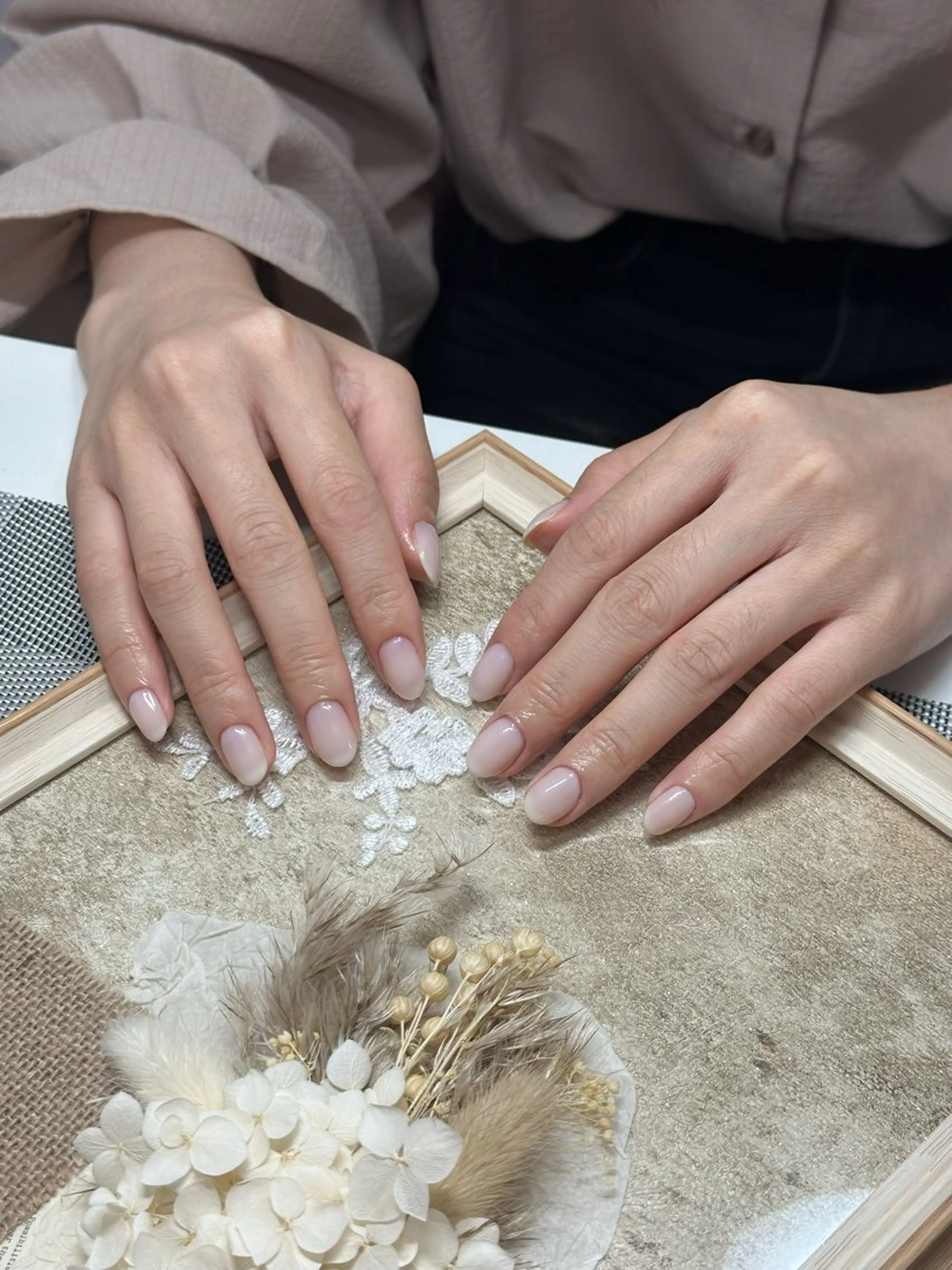 ネイル アートネイル オーロラネイル チークネイル フレンチネイル ガラスフレンチ 🎀 あやのネイルデザイン