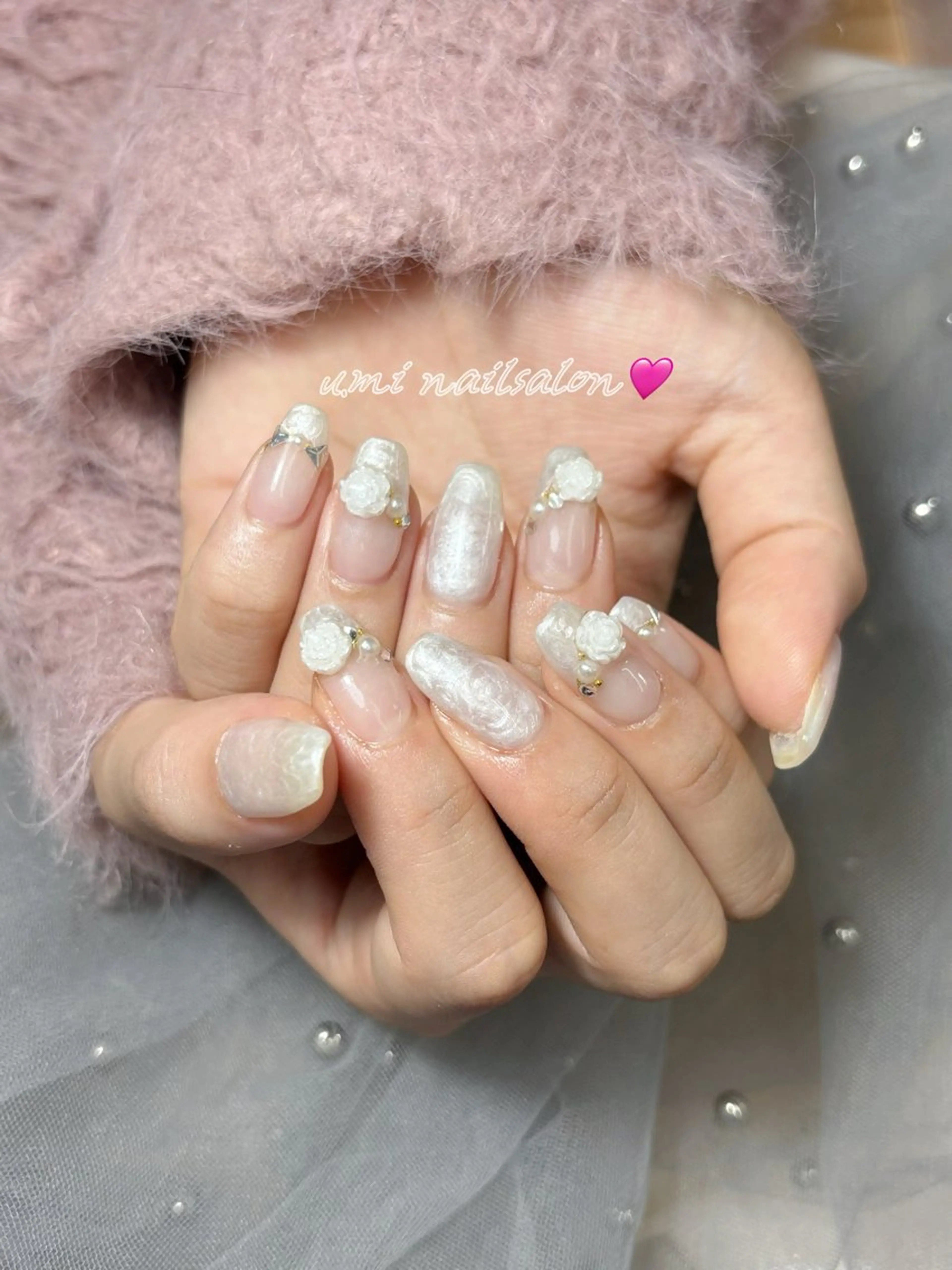 ネイル U·Mi nail salon所属・U·MI 長さ出し専門店のネイルデザイン