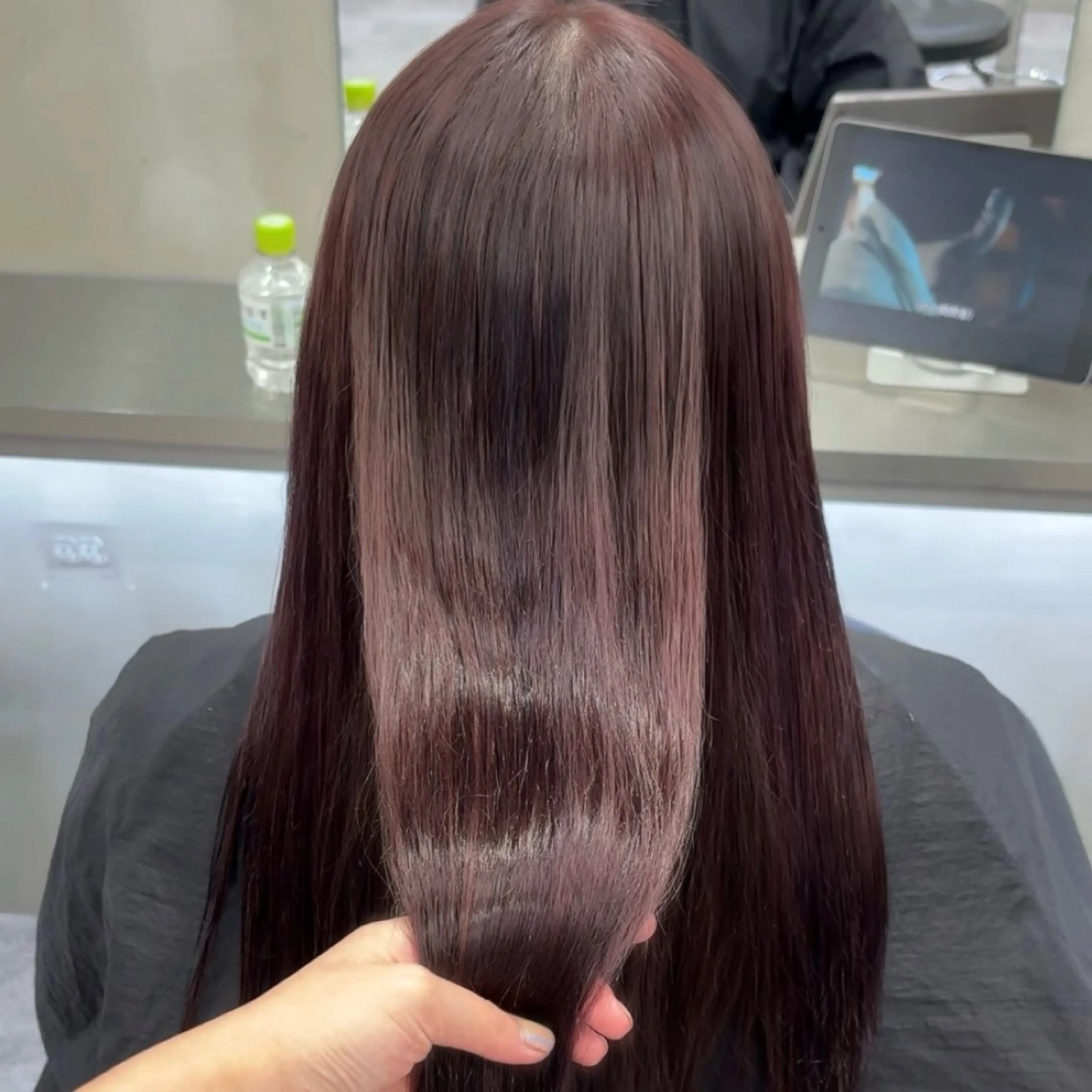 ロング カラー ブリーチ ブラウンカラー ラベンダーカラー ヘアカラー 縮毛矯正 The Path ARENのヘアスタイル