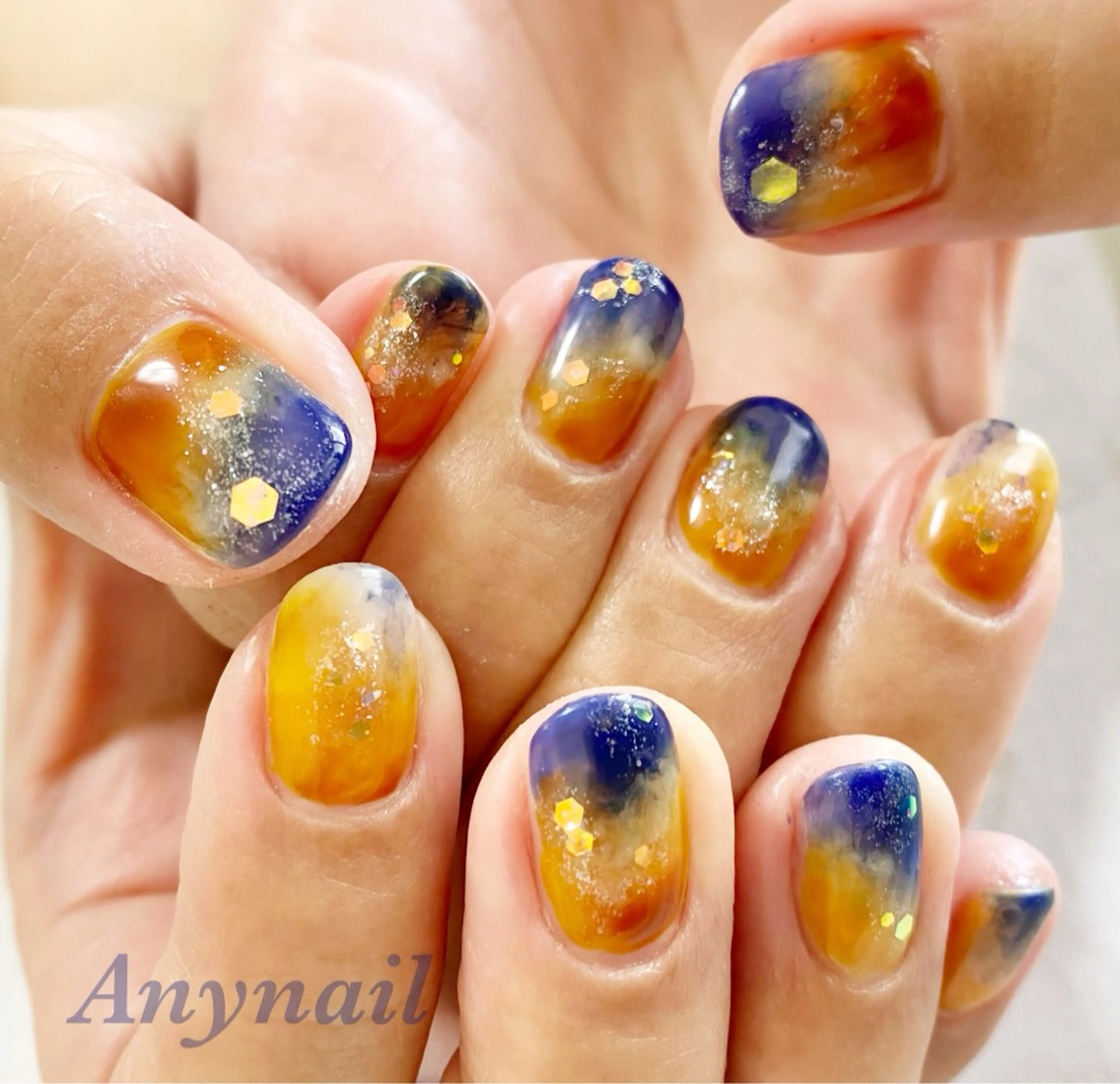 ネイル ブルー 持ち込み ニュアンスネイル ショートネイル ハンドネイル 岩澤 恵子のネイルデザイン