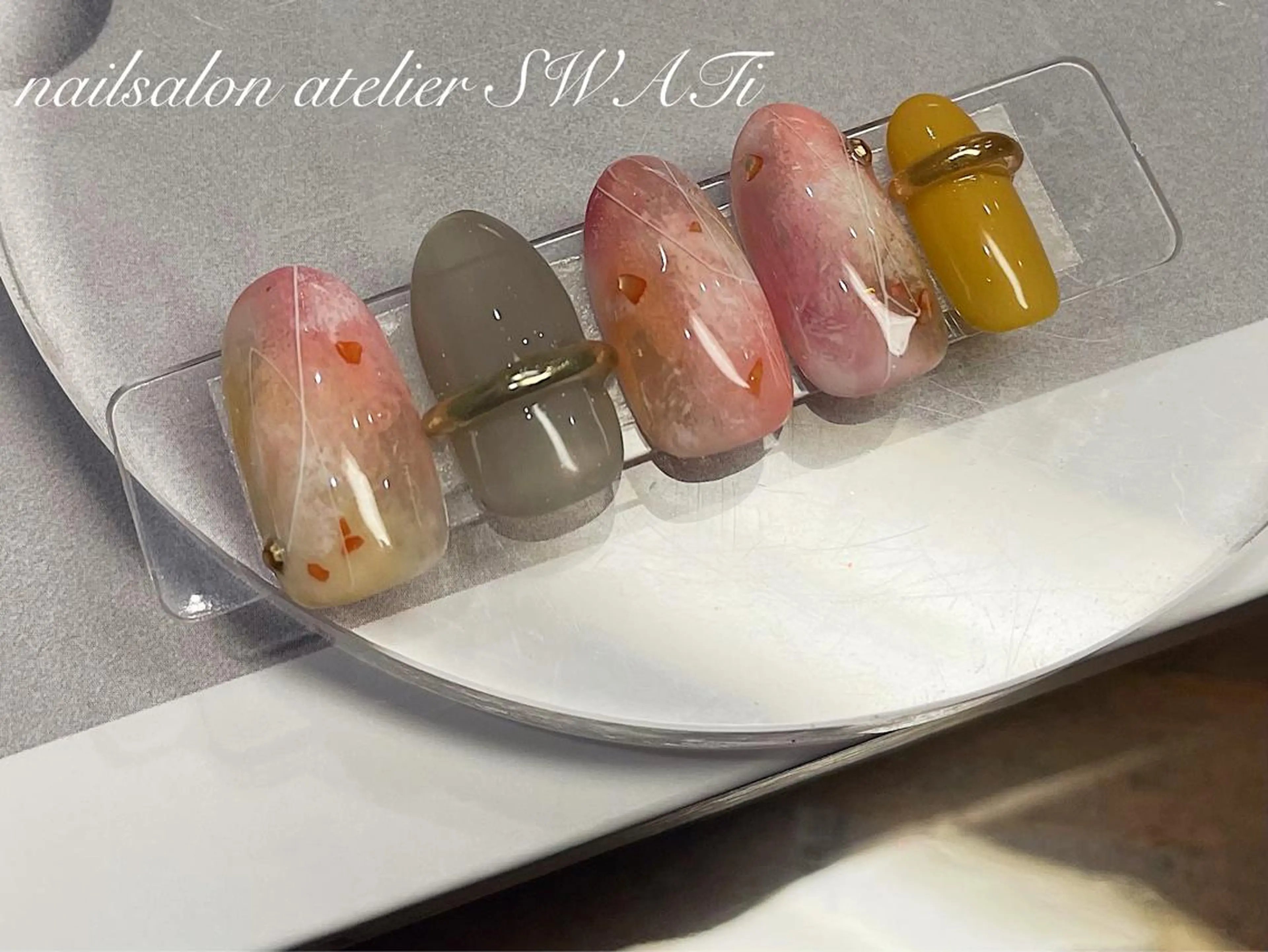 ネイル ヘアーサロン大野所属・nailsalon SWATiのネイルデザイン