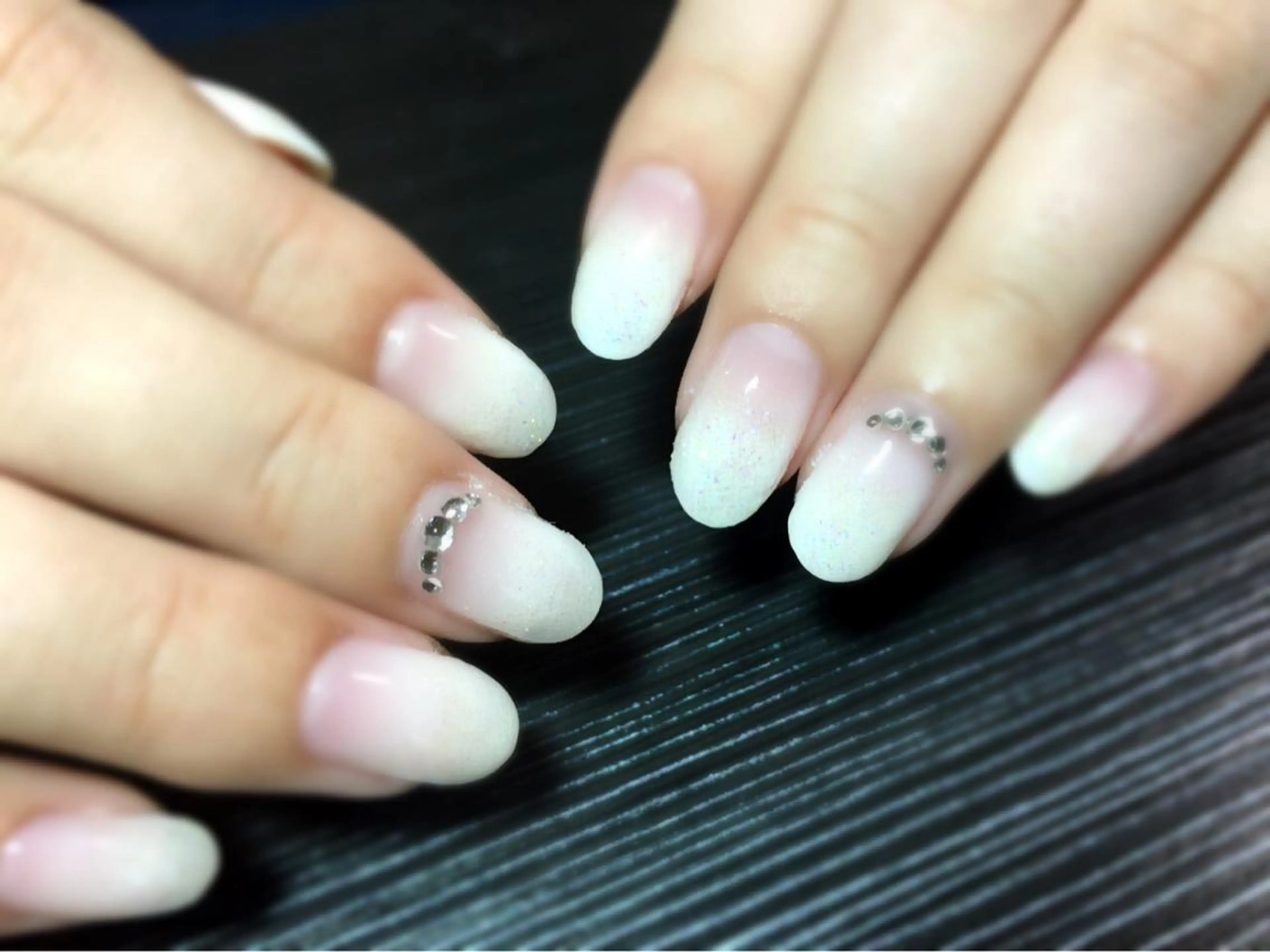 ネイル Aim* 深爪・自爪育成専門店のネイルデザイン