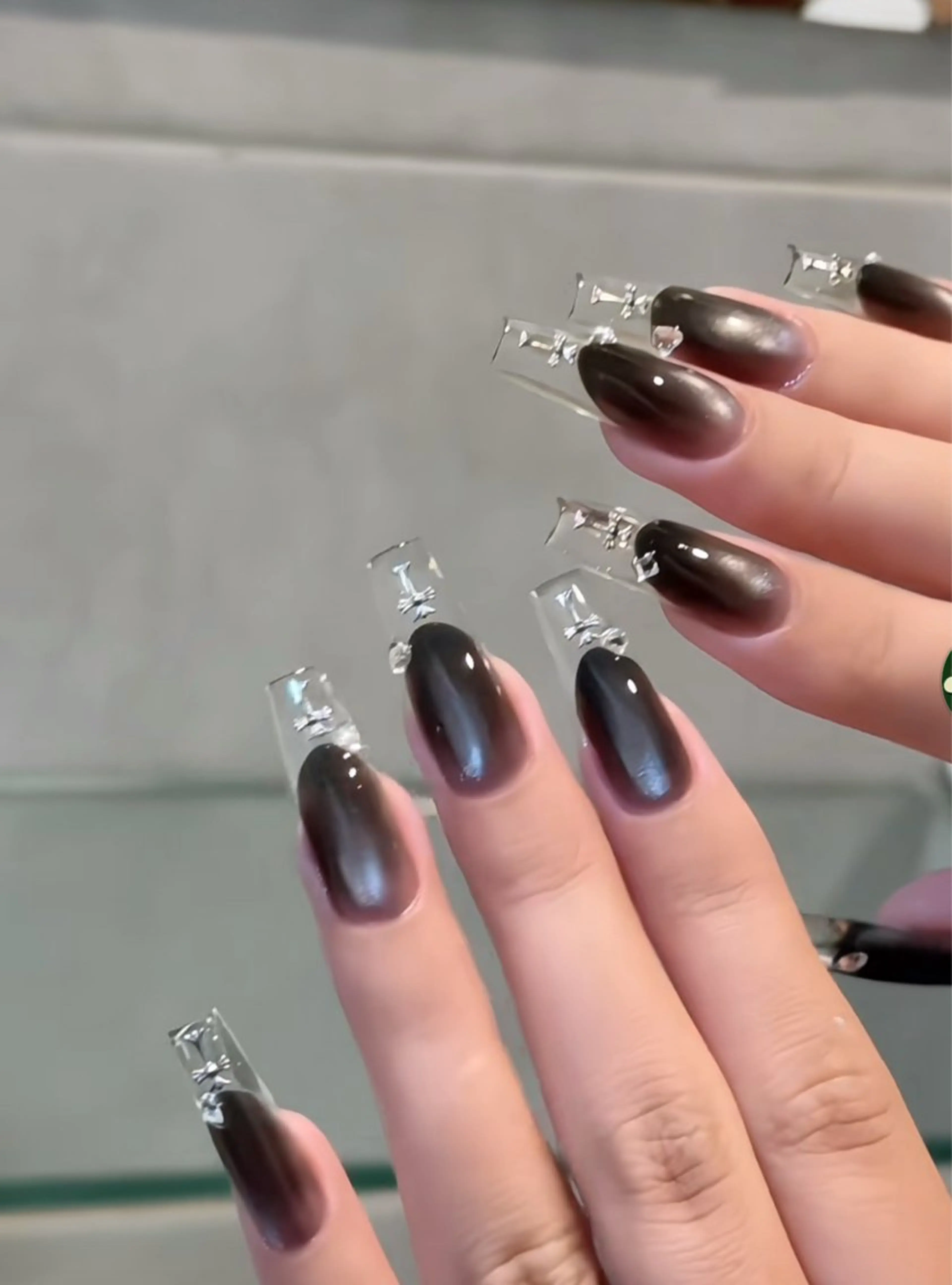 ネイル フレンチネイル ジェルネイル ガラスフレンチ ハロウィン ハート ハンドネイル H.baby Nail Salonのネイルデザイン