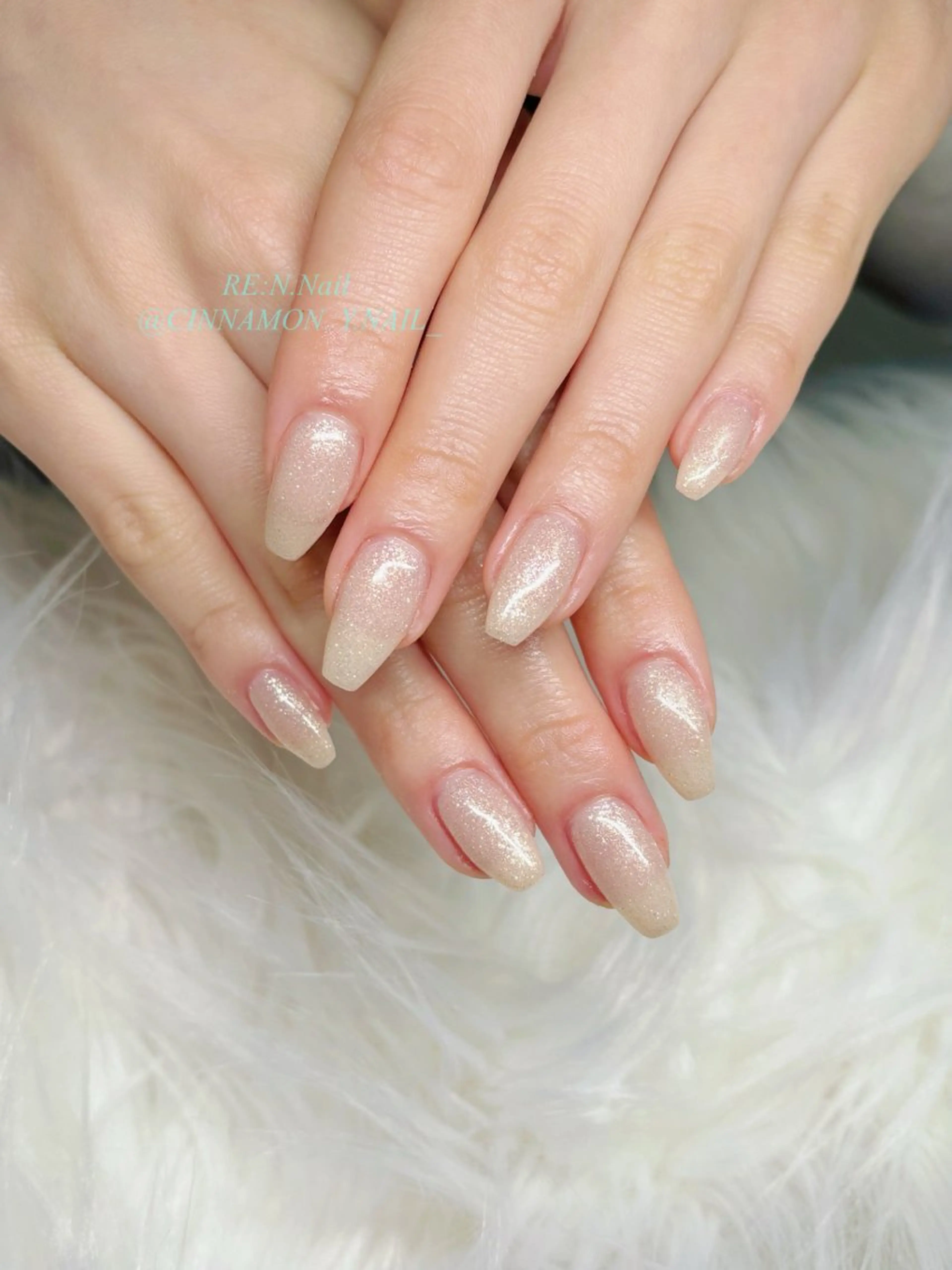 ネイル Yuna🩵 RE:N.Nailのネイルデザイン