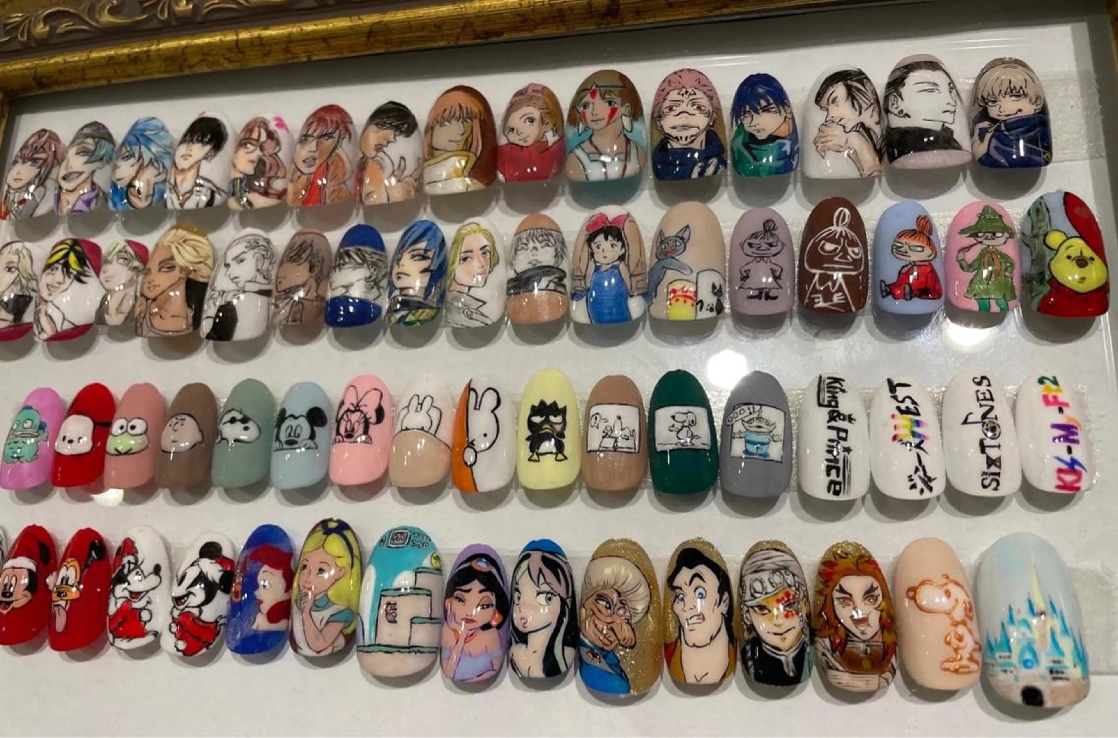 ネイル ハンドネイル フットネイル 望月 亜沙美のネイルデザイン