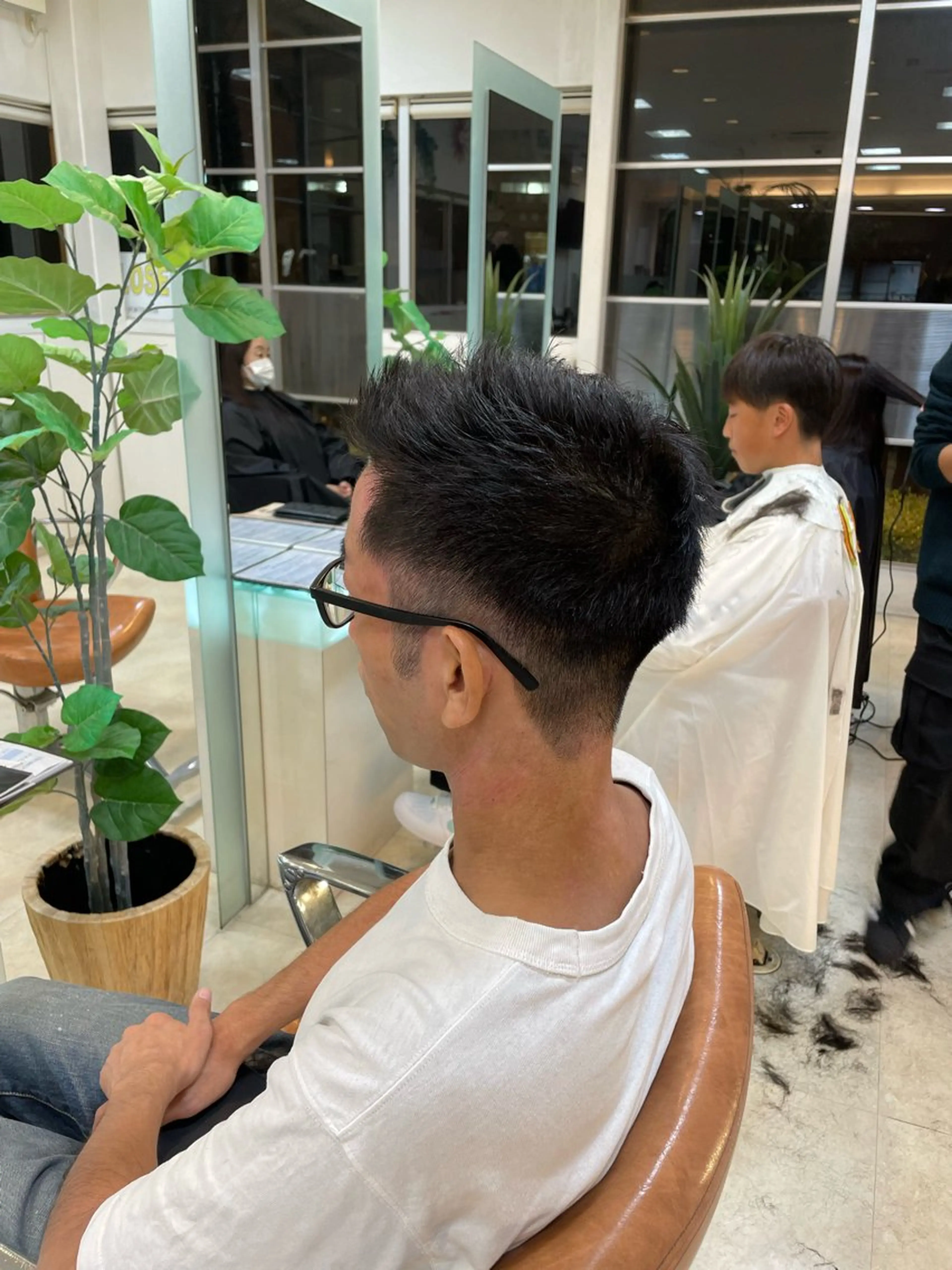 ショート メンズ モヒカン 大宮｜似合わせ髪質 改善カットカラー｜のヘアスタイル