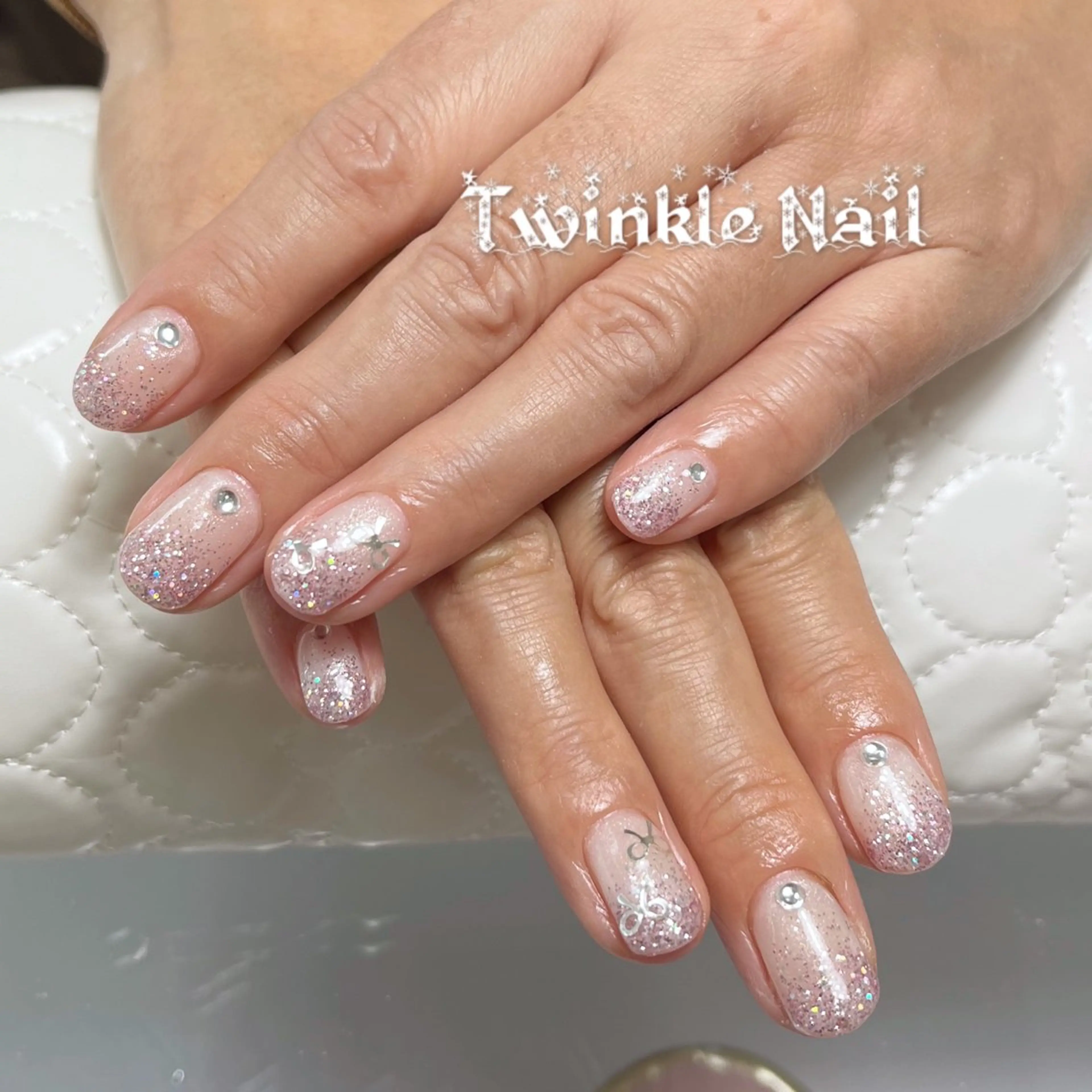 ネイル グラデーション Twinkle Nail Kuboのネイルデザイン