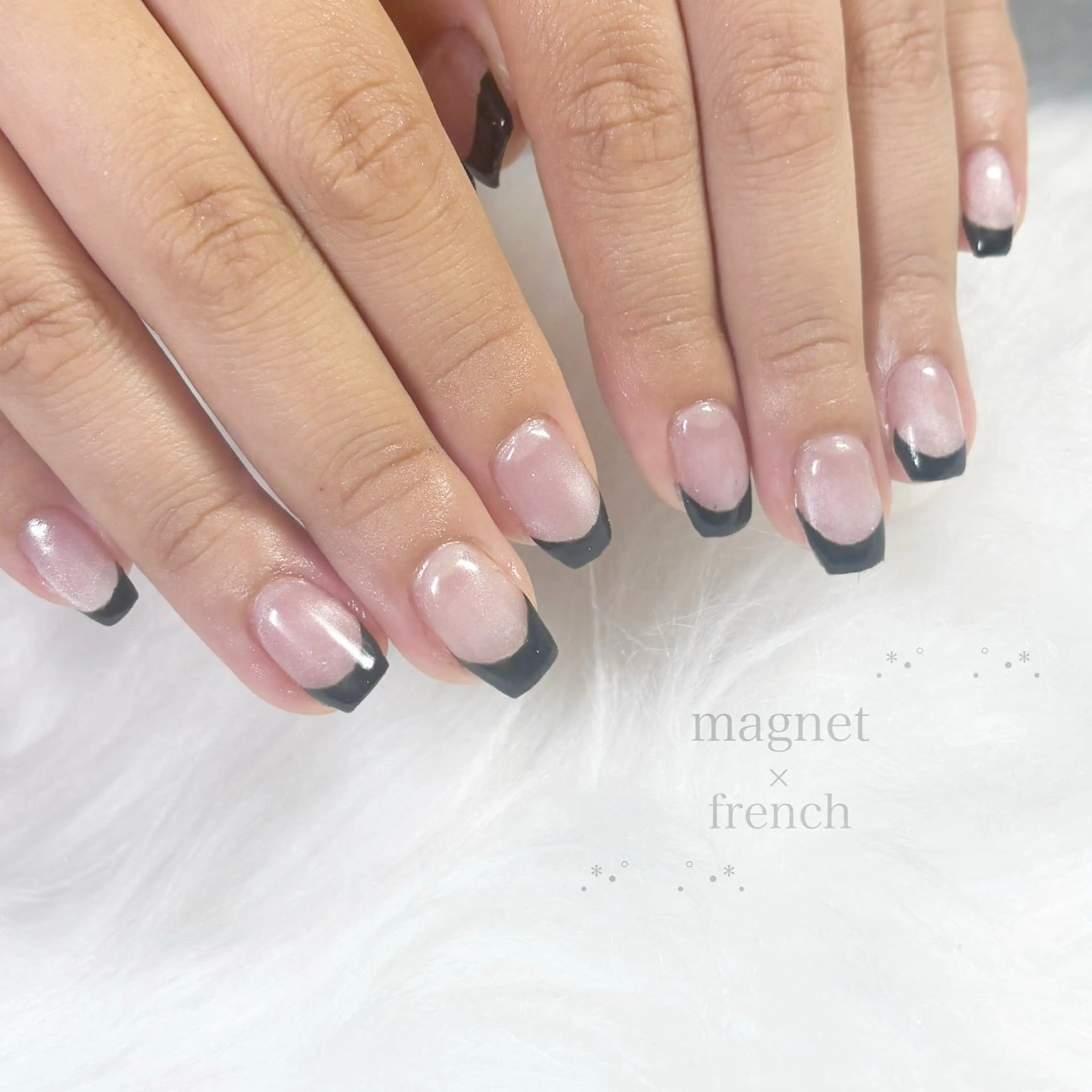 ネイル フレンチネイル マグネットネイル ハンドネイル lieto所属・酒井 心のネイルデザイン