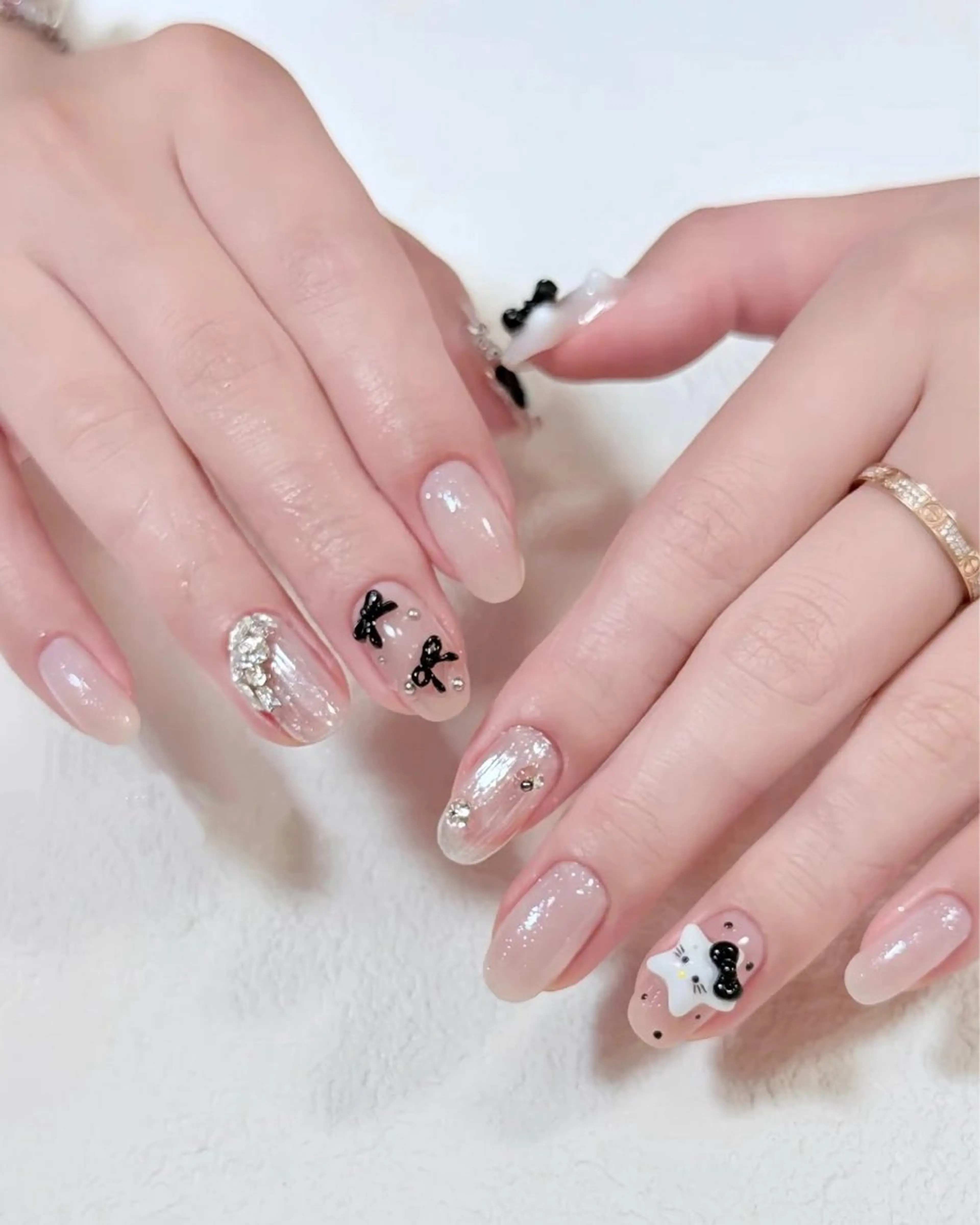 ネイル フレンチネイル 韓国ネイル マグネットネイル ミラーネイル 持ち込み ハンドネイル Speraネイル 大宮店🎀のネイルデザイン