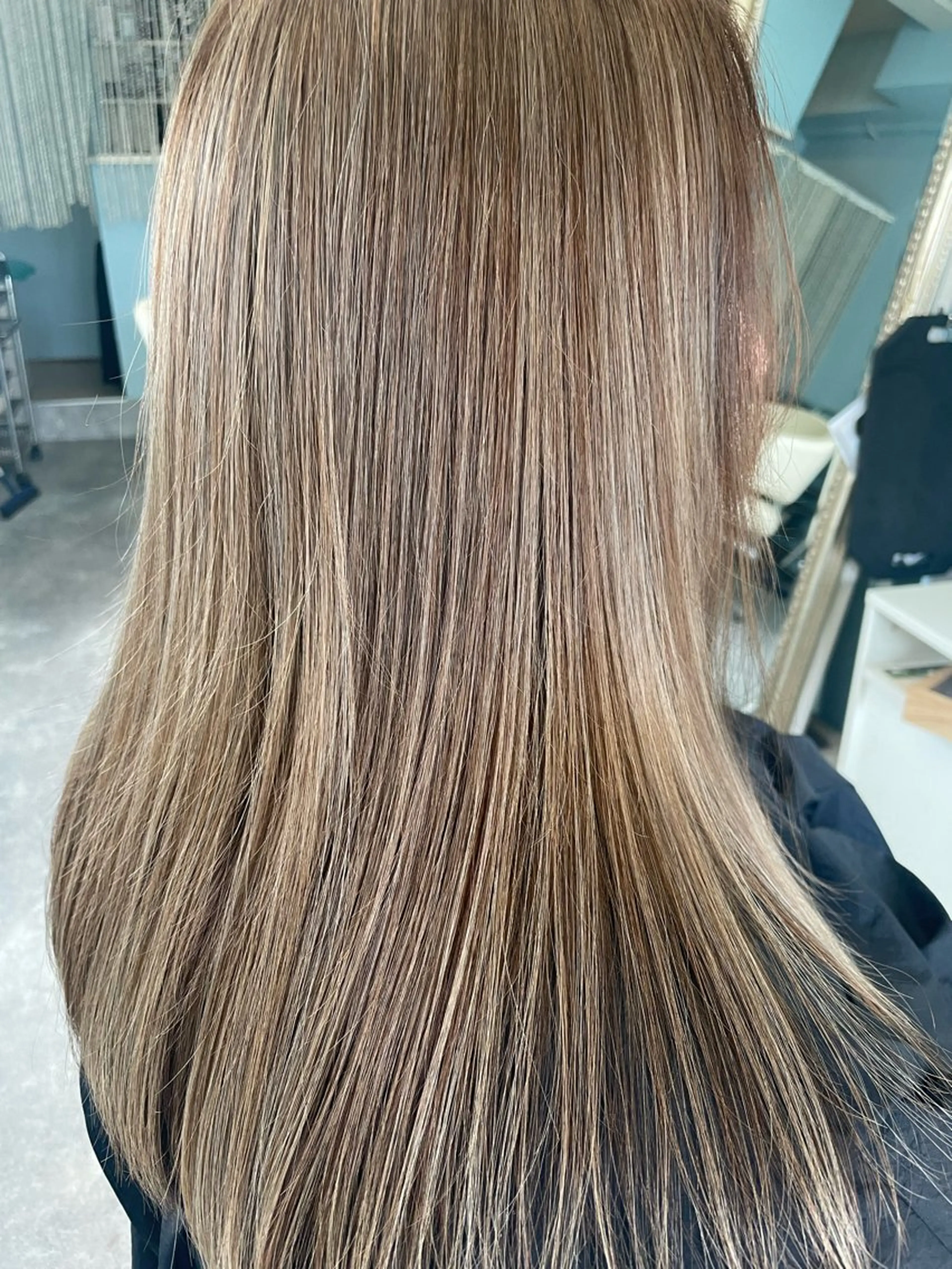 学割U24☆】期間限定ハイトーンカラー　¥10000円の写真