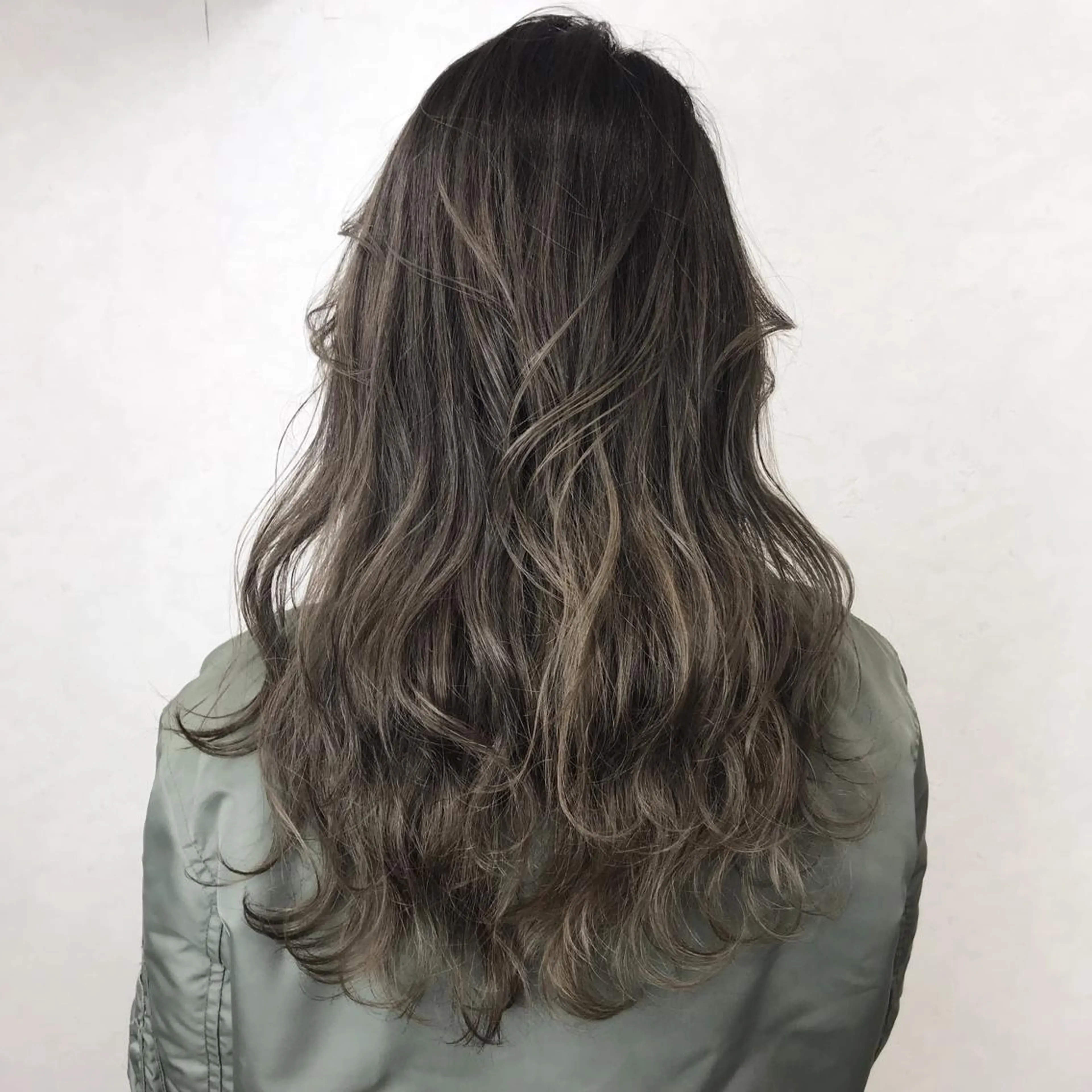 ロング カラー ヘアカラー LUSTRE クロサワのヘアスタイル