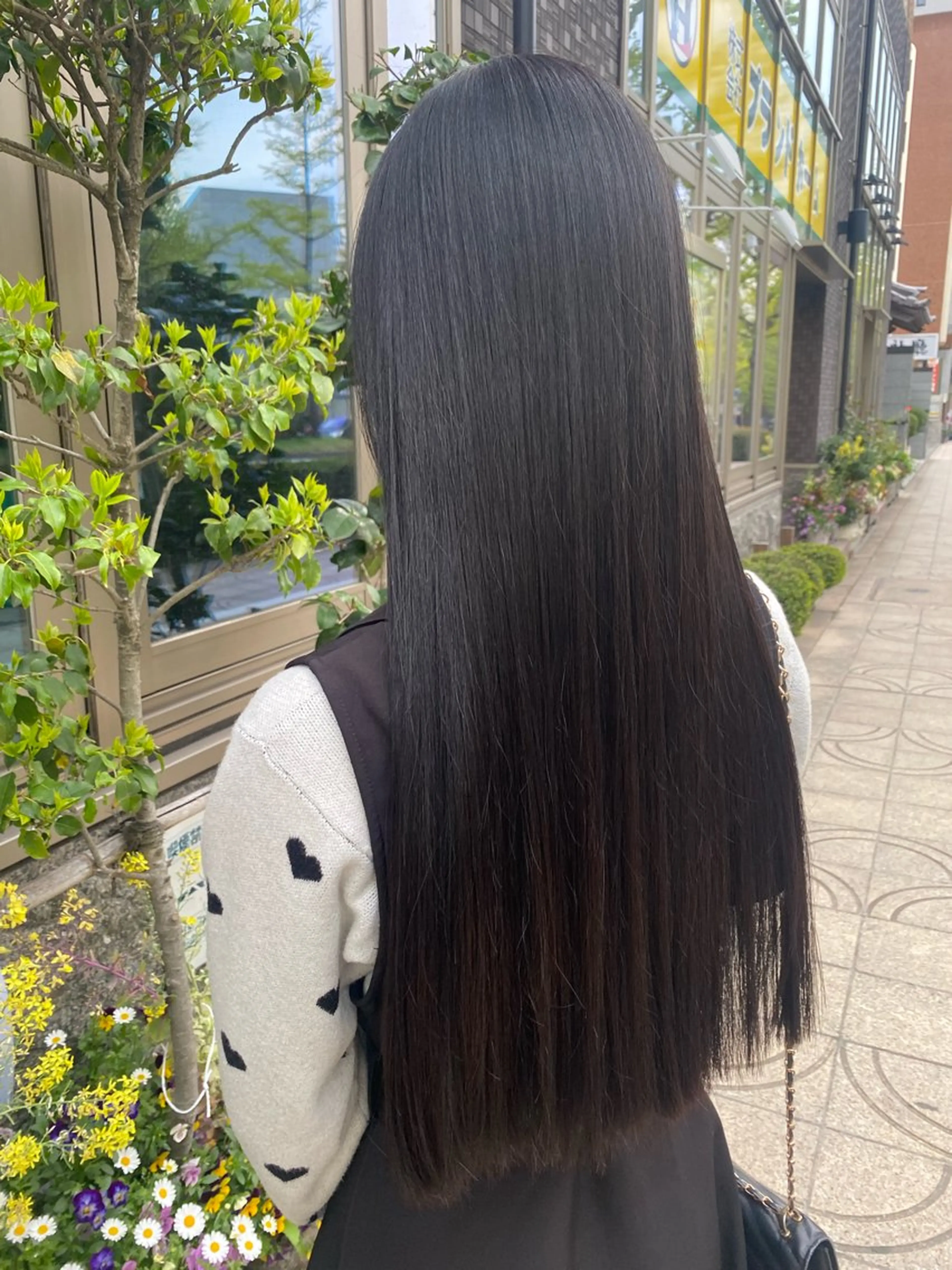 ロング ロング 伊藤 優花のヘアスタイル