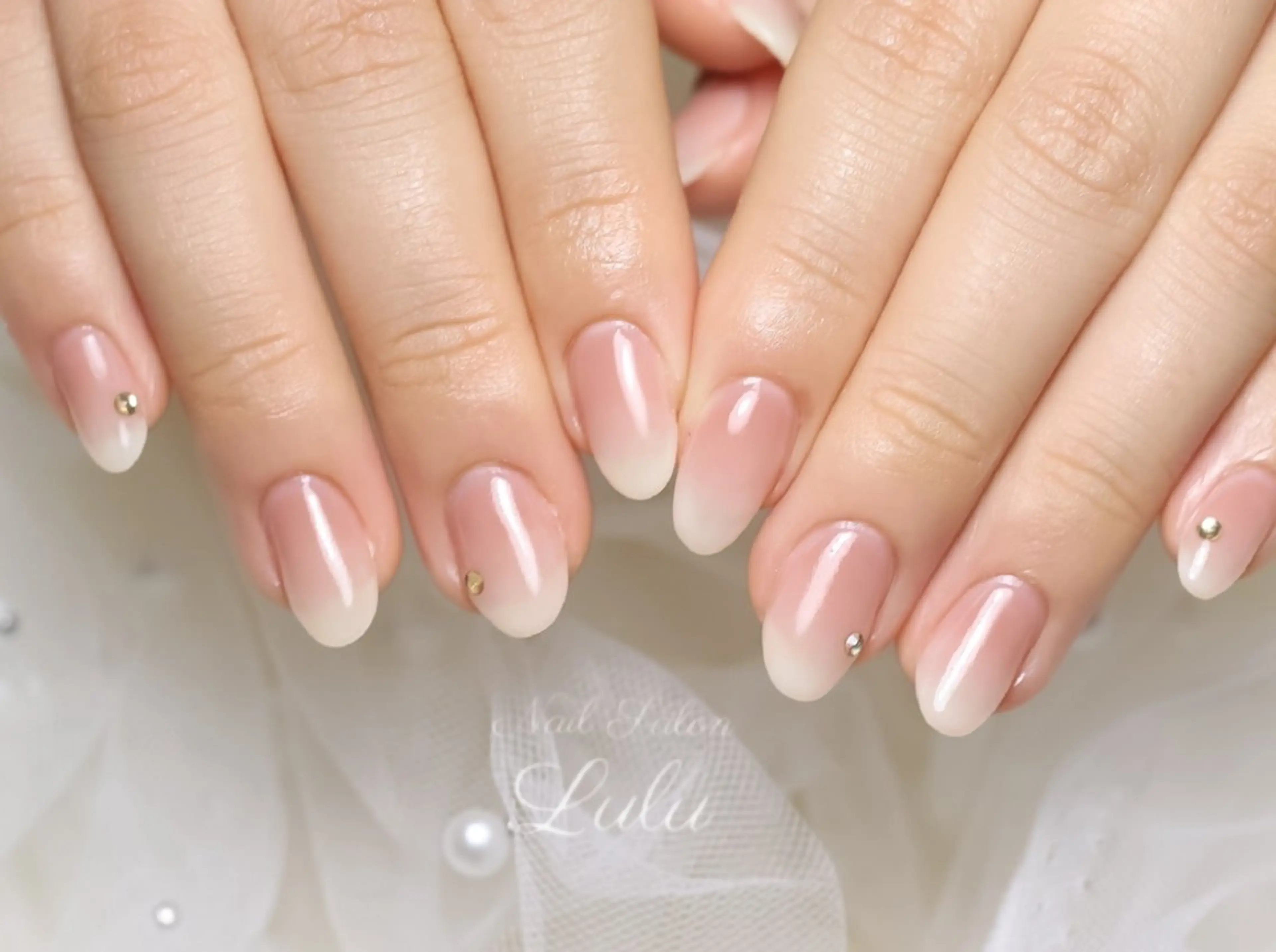 ネイル Lulu nail salon 南堀江店所属・西村 あやかのネイルデザイン