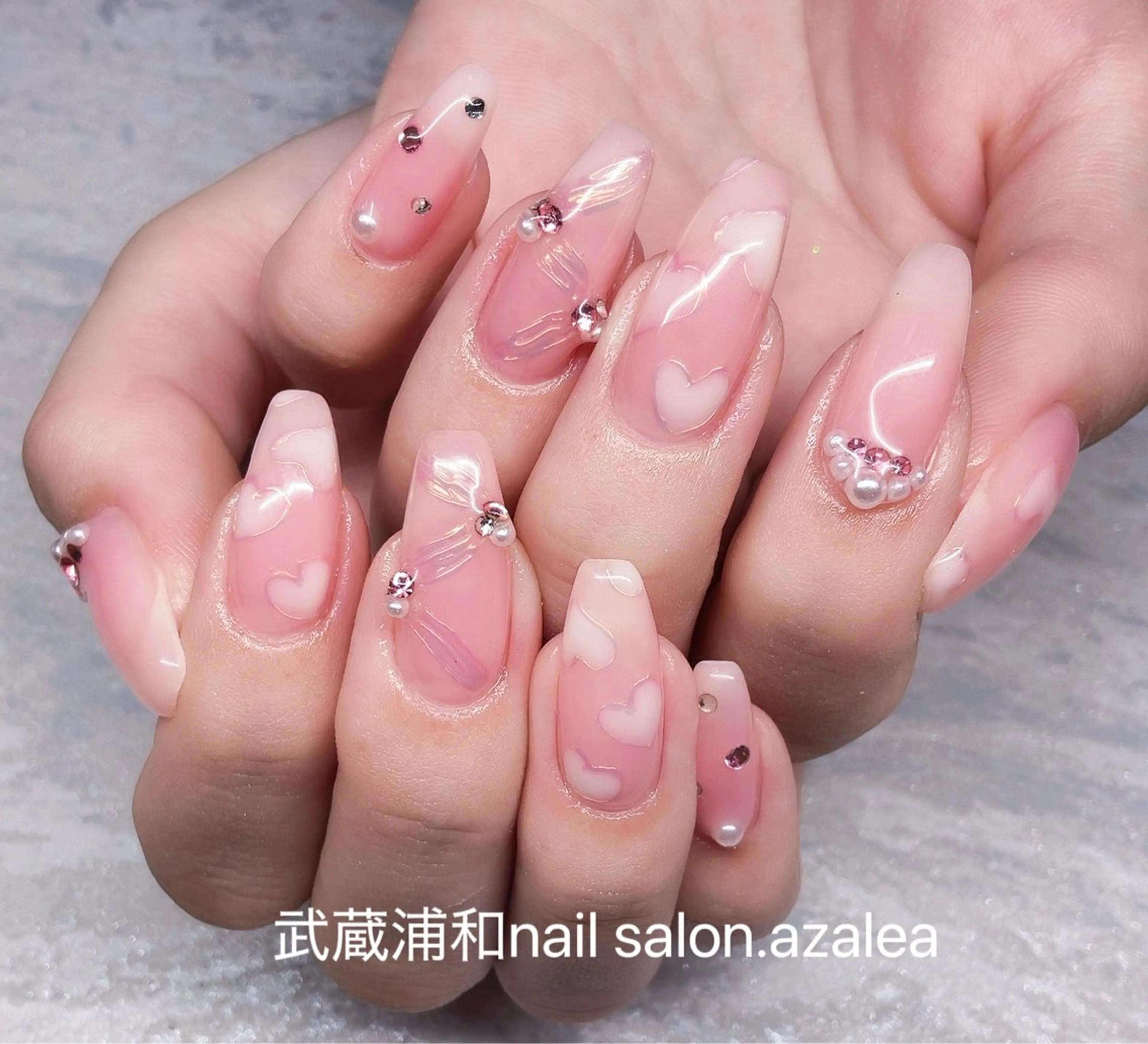 ネイル ハンドネイル R inのネイルデザイン