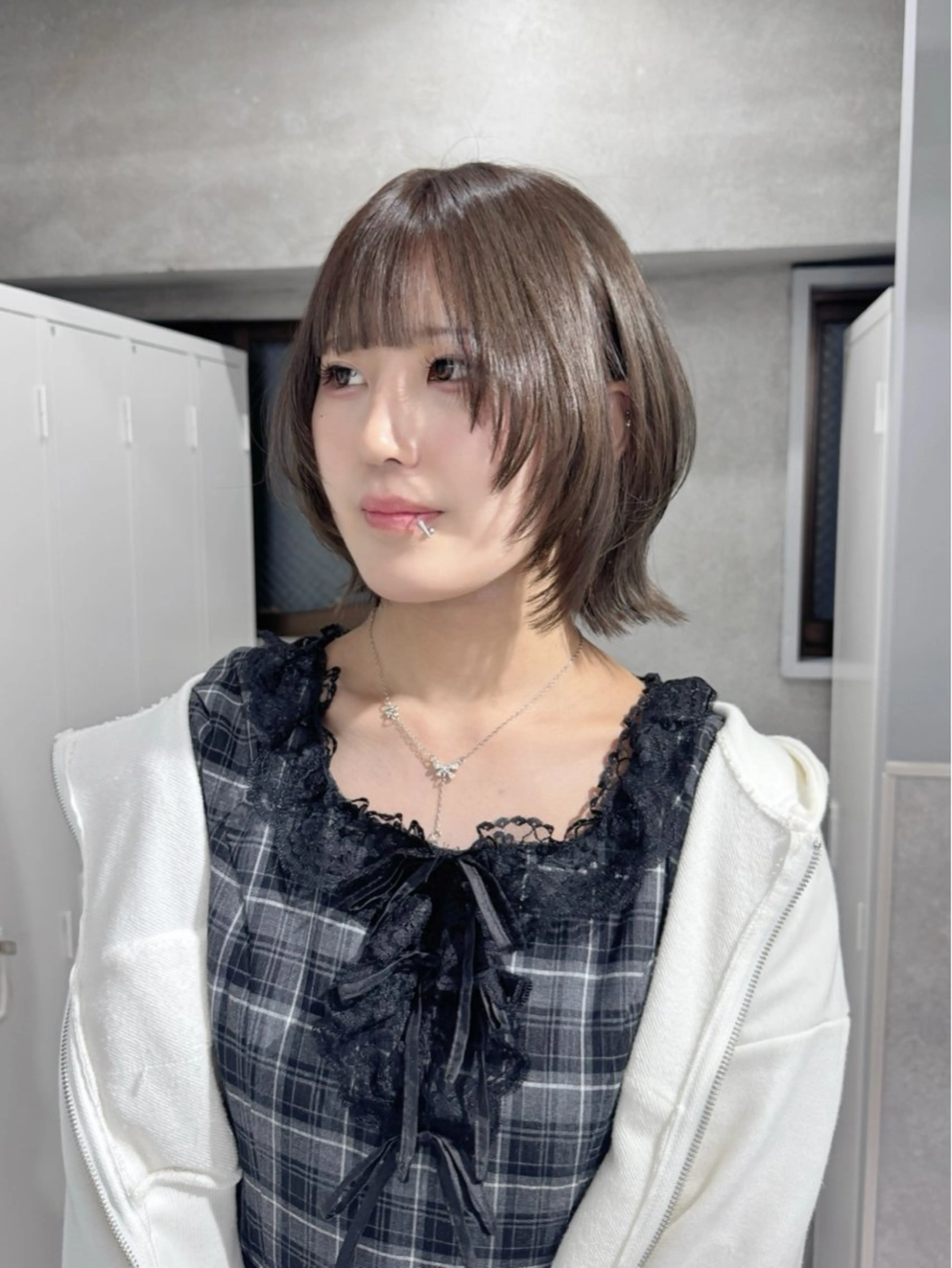 ミディアム ボブレイヤー ボブ レイヤーカット カット ヘアカラー Mana/似合わせ レイヤー/ウルフのヘアスタイル