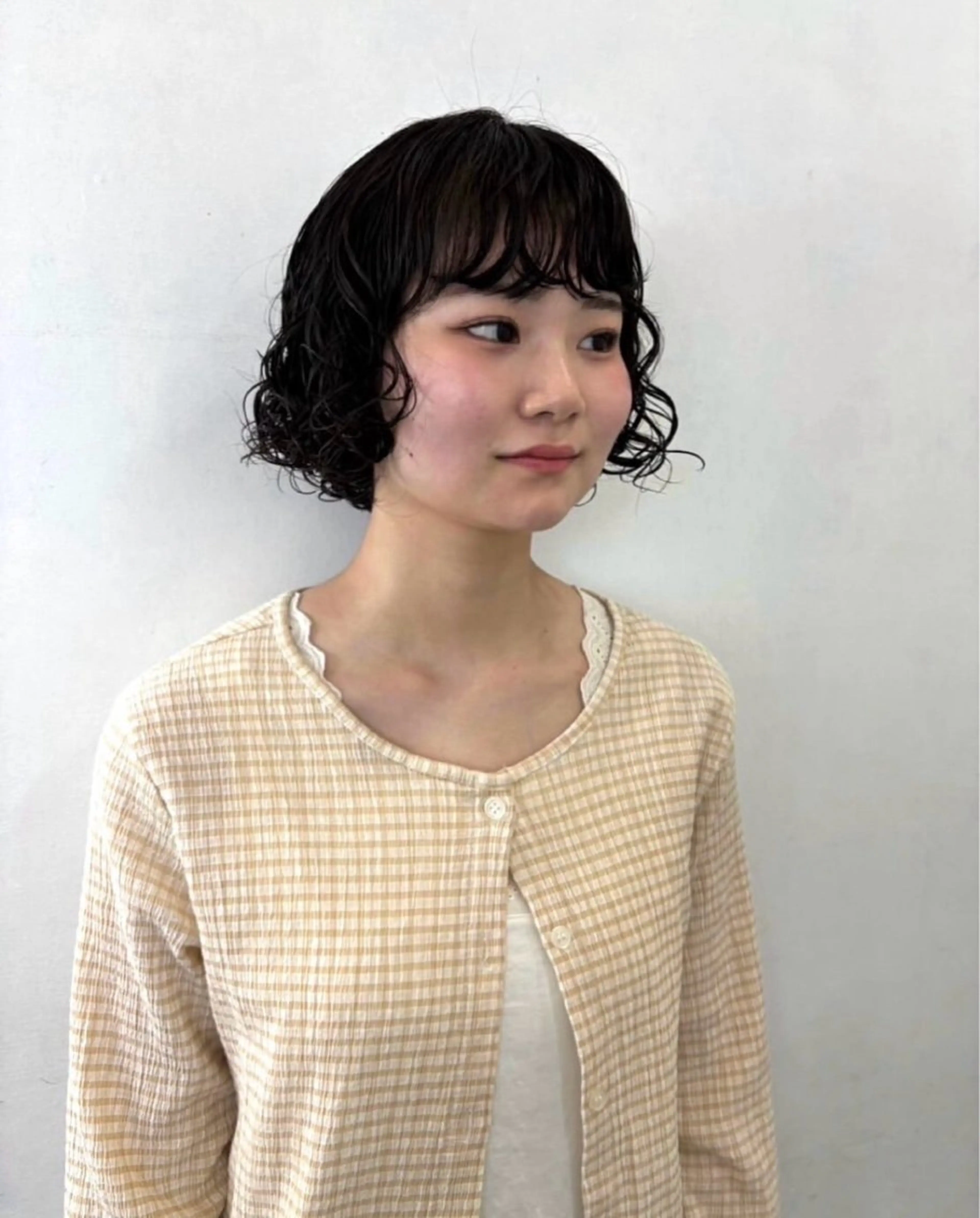 ショート お団子ヘア パーマ 栗崎 菜弥のその他イメージ