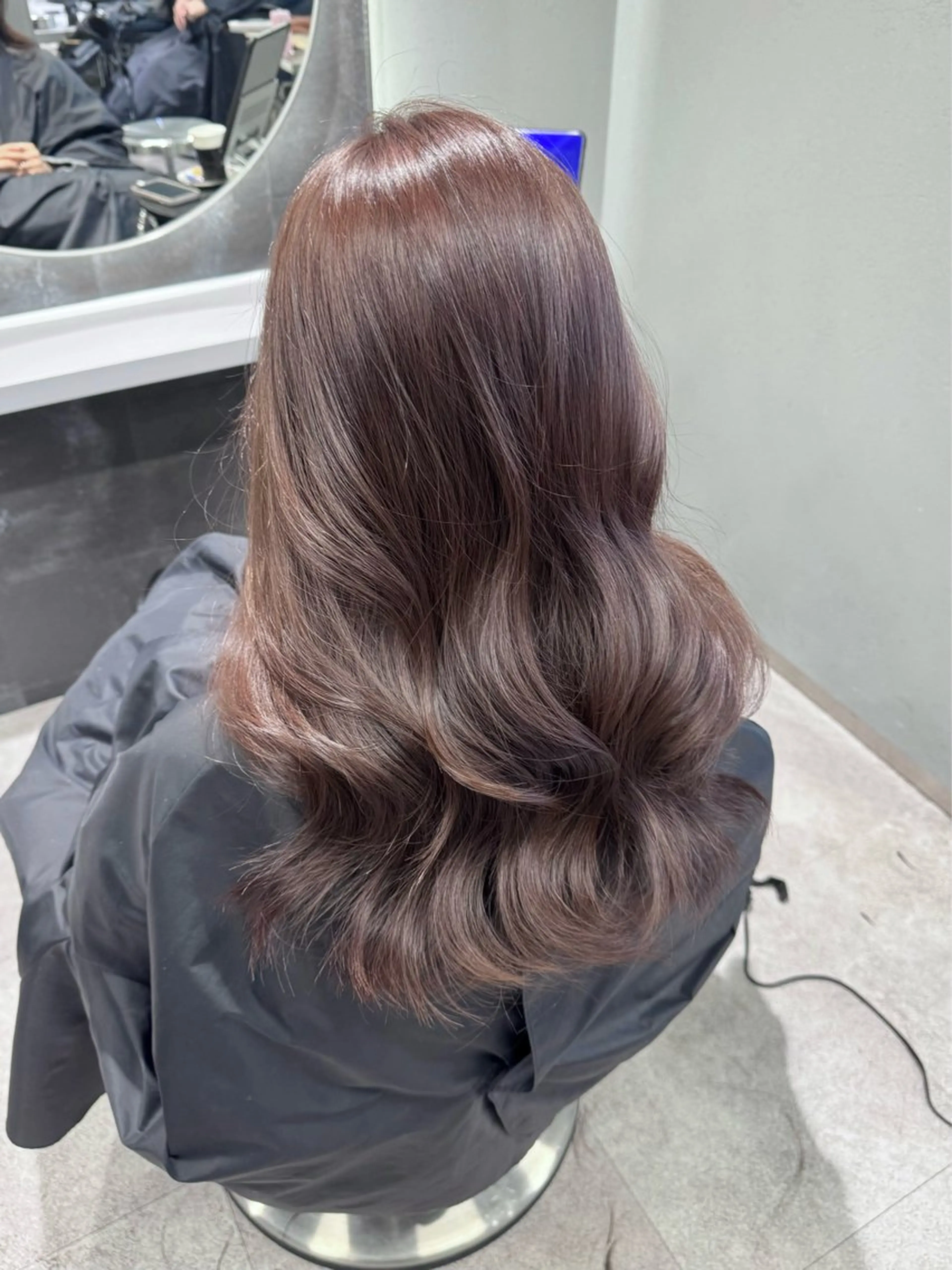 セミロング カット ヘアカラー トリートメント 銀座/顔周りレイヤー 🤍kanohoのヘアスタイル