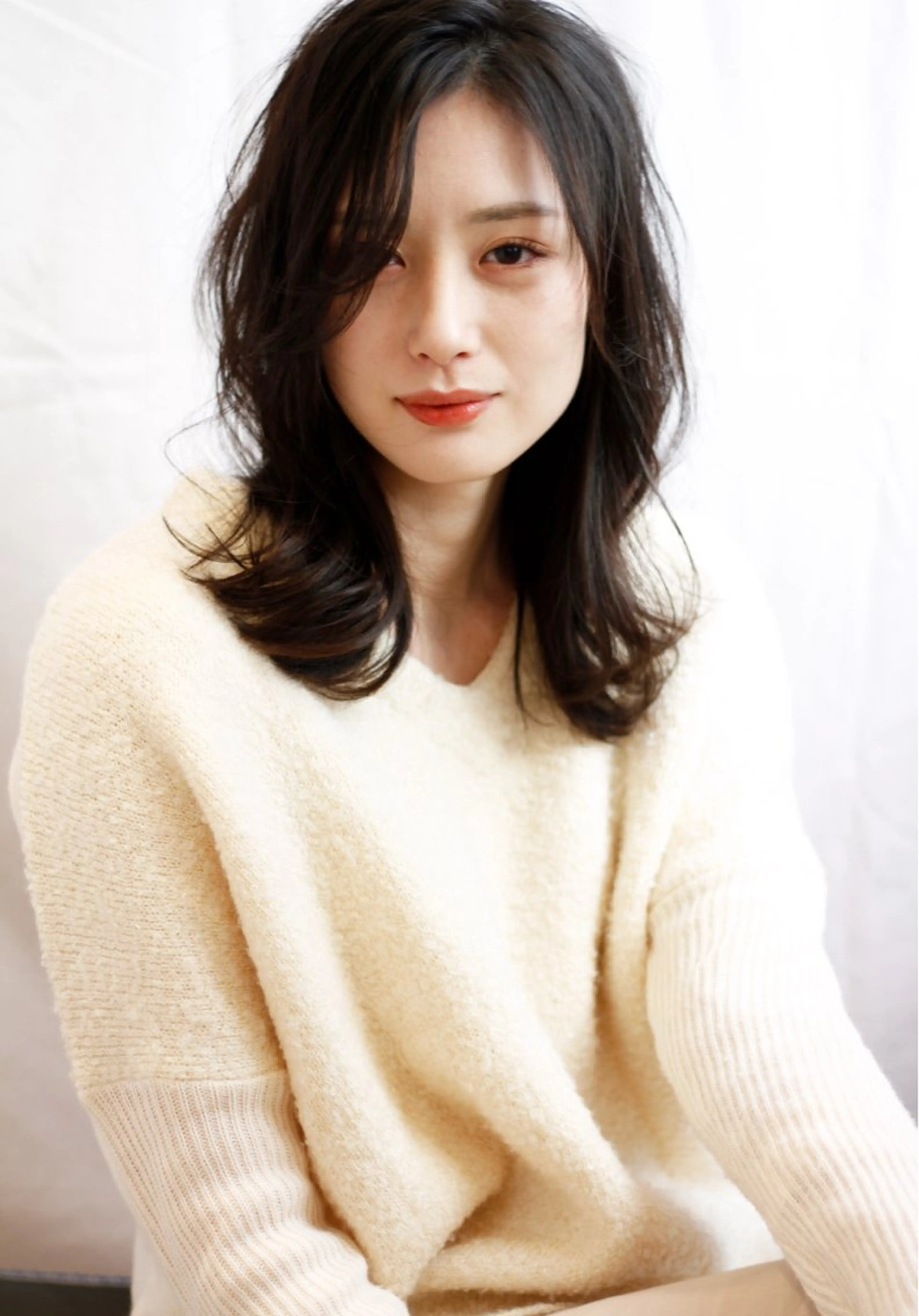 ミディアム 顔周りデザイン/ ママ美容師/濱ほのかのヘアスタイル