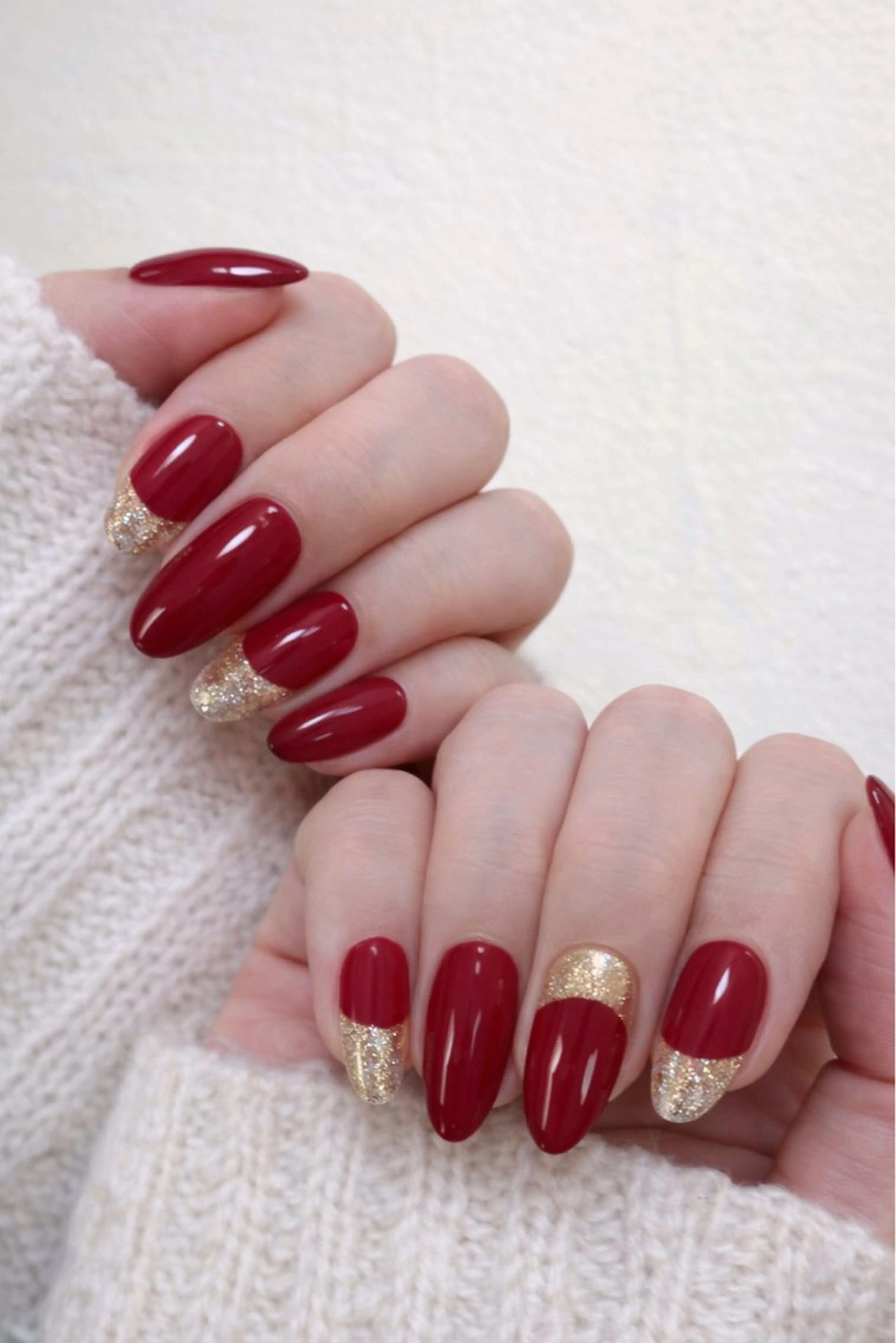 ネイル アートネイル ゴールド ハンドネイル Roger 舞のネイルデザイン