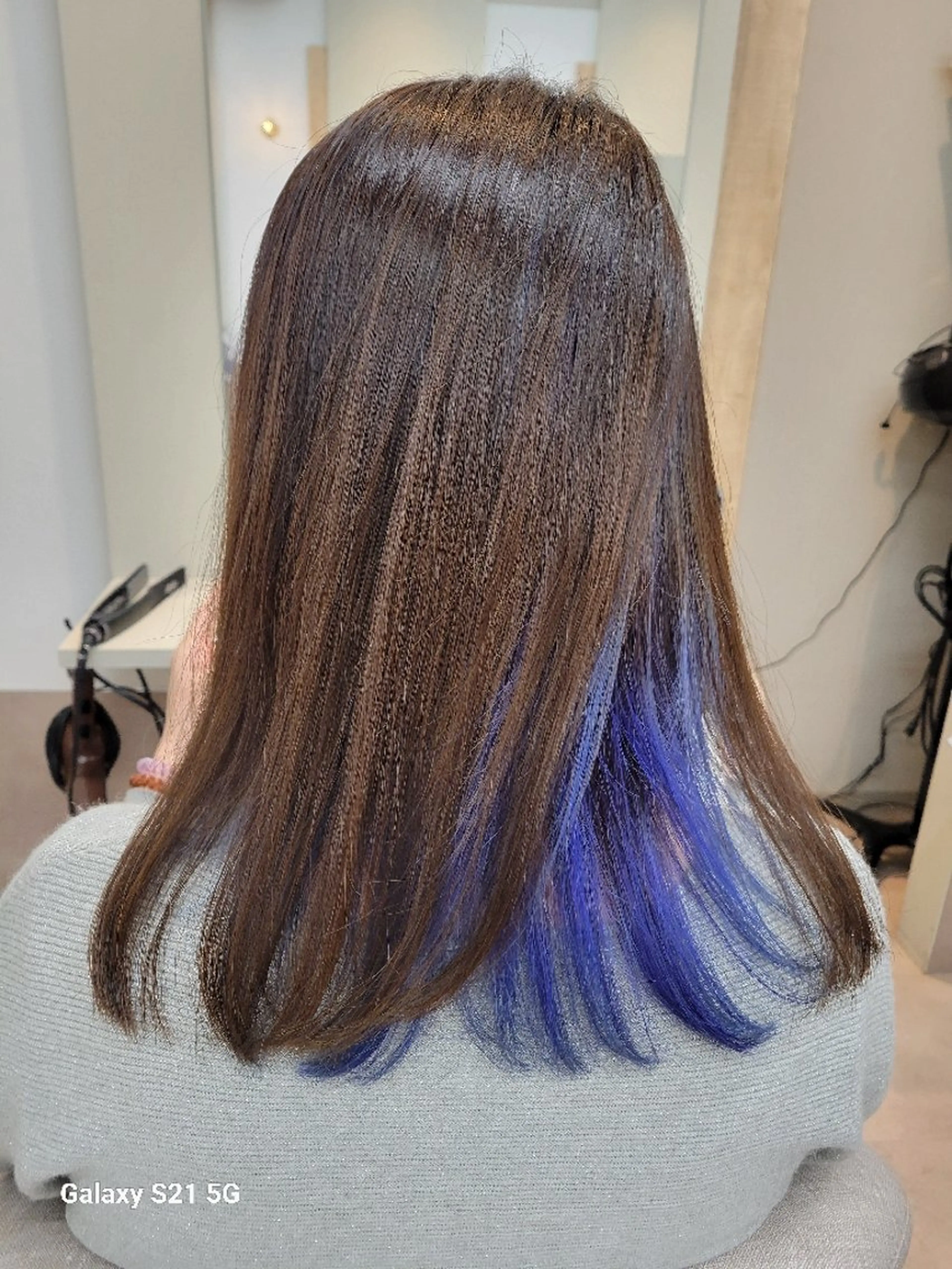 ロング カラー ブルーカラー インナーカラー 杉本 奈穂/藤崎のヘアスタイル