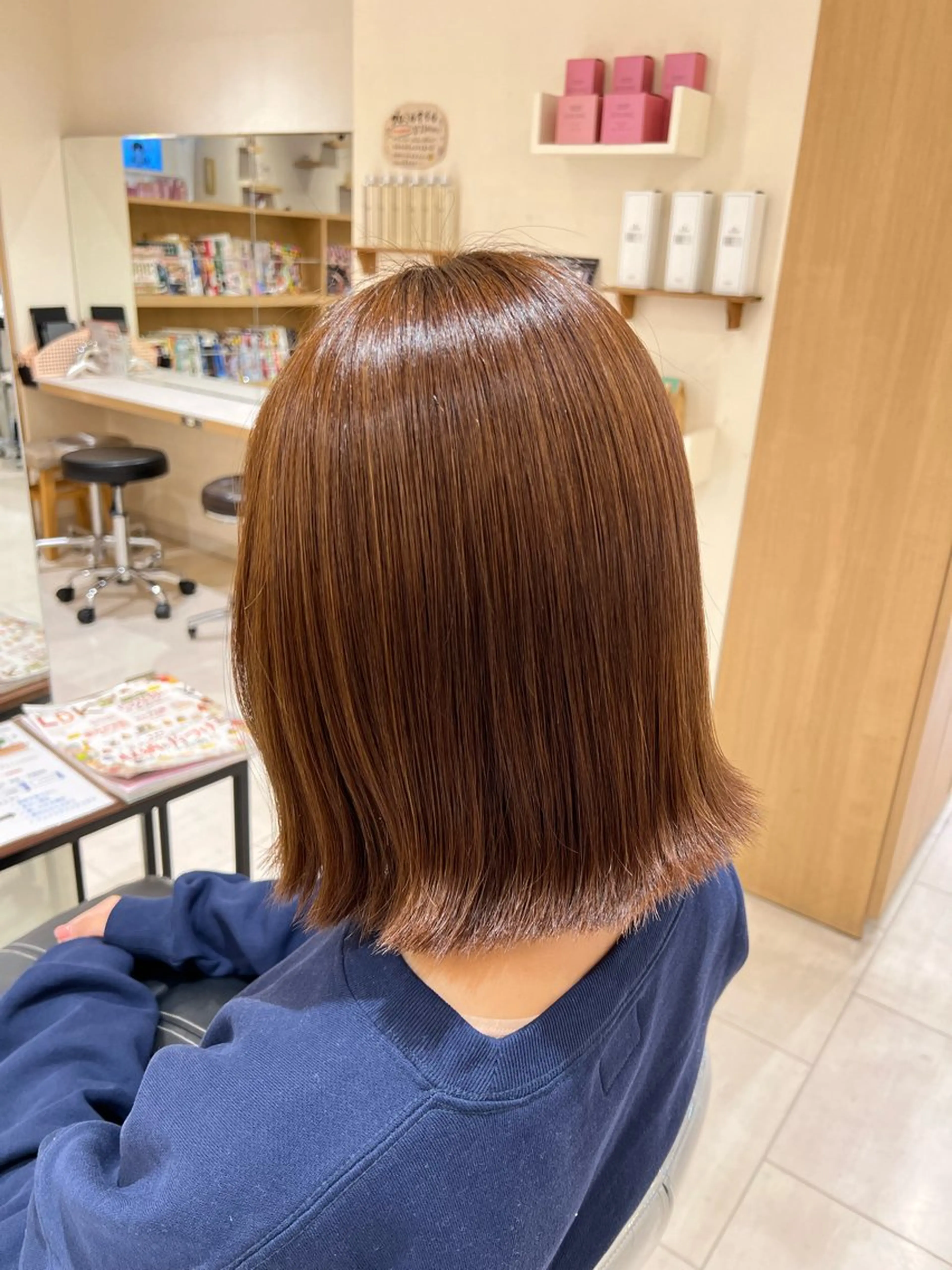 カラー 久永 菫のヘアスタイル