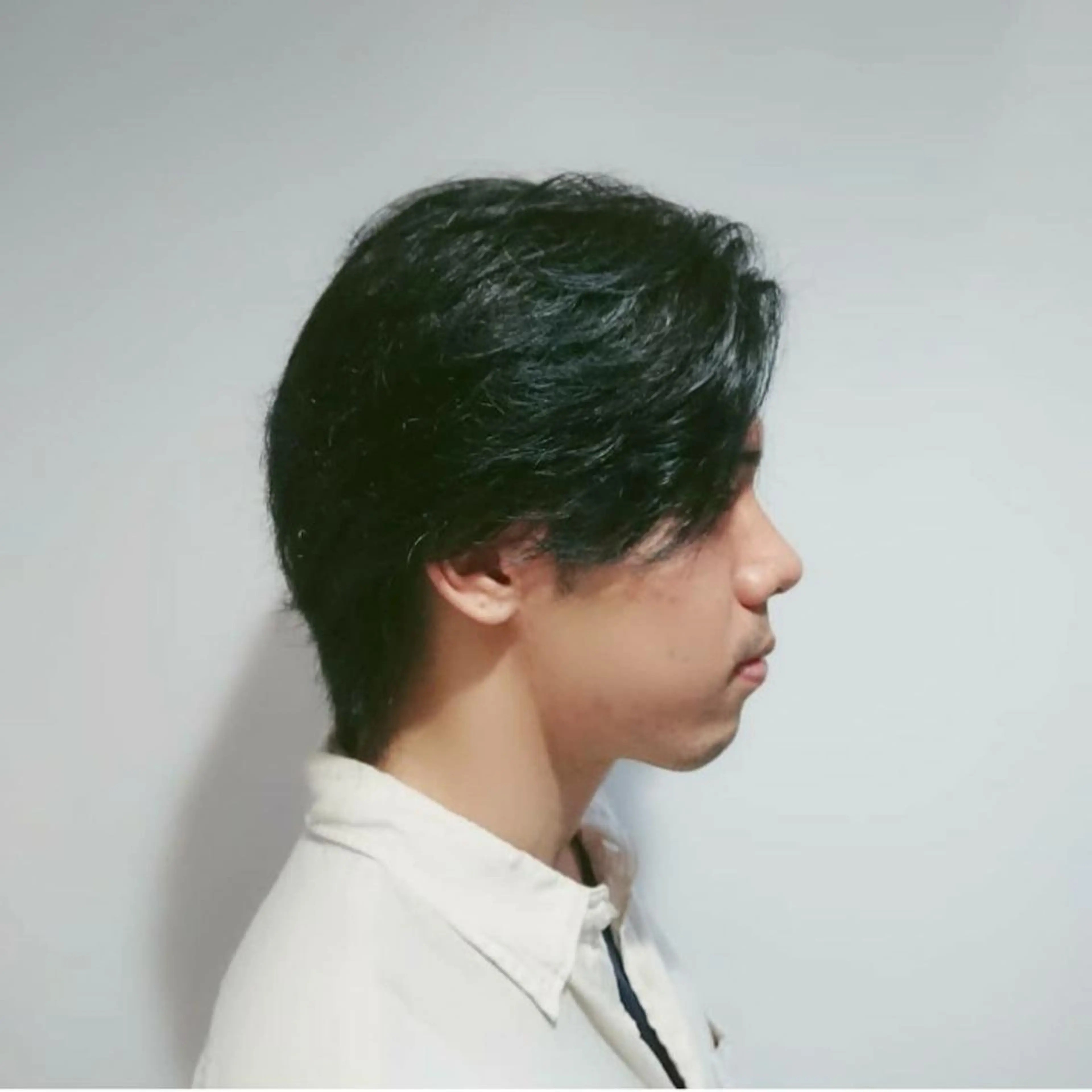 ショート カラー パーマ メンズ 刈り上げ 黒髪 ブルーカラー ブルーブラック カット ヘアカラー トリートメント かわい ゆうな 髪質改善/縮毛矯正のヘアスタイル