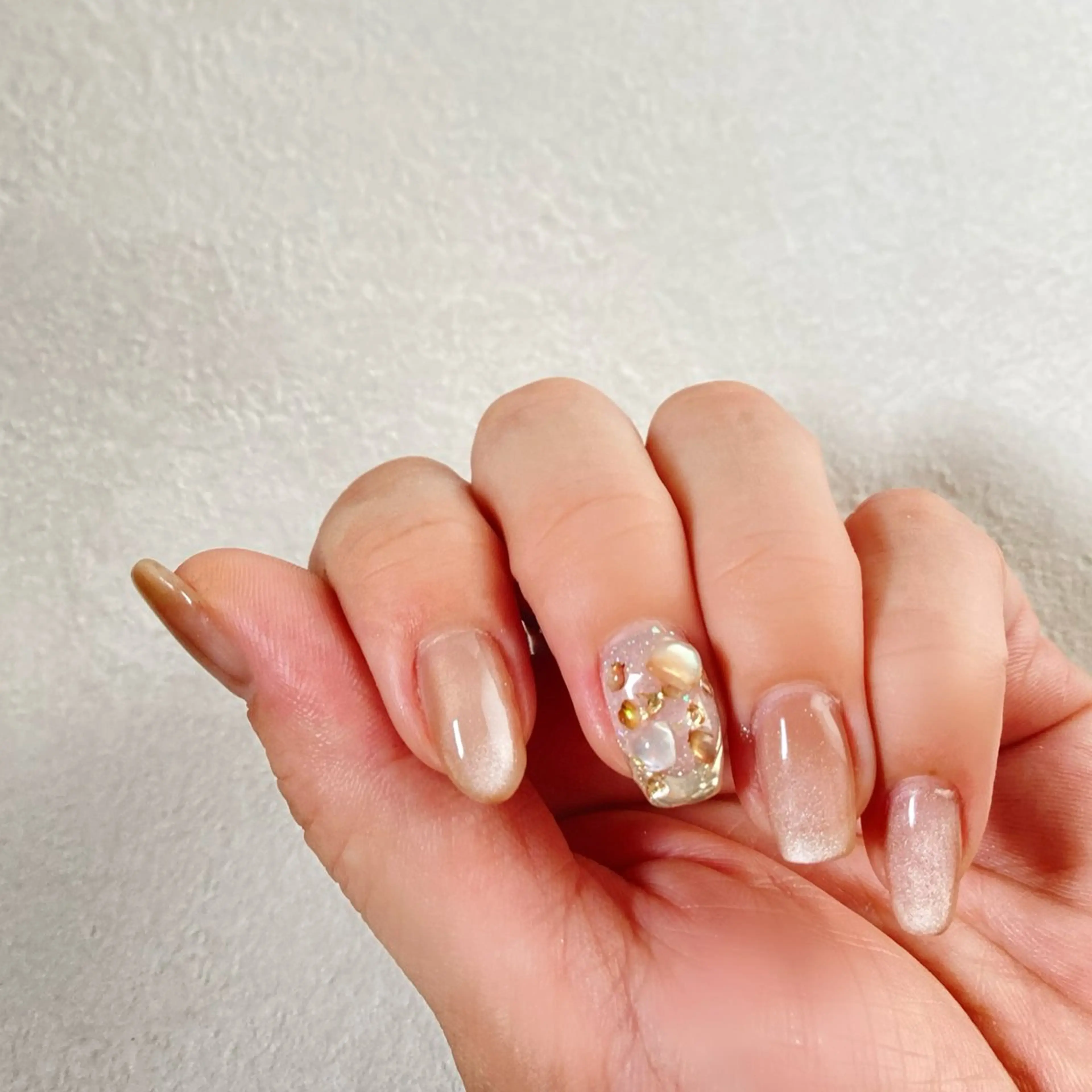 ネイル amu所属・かおる KAORUのネイルデザイン