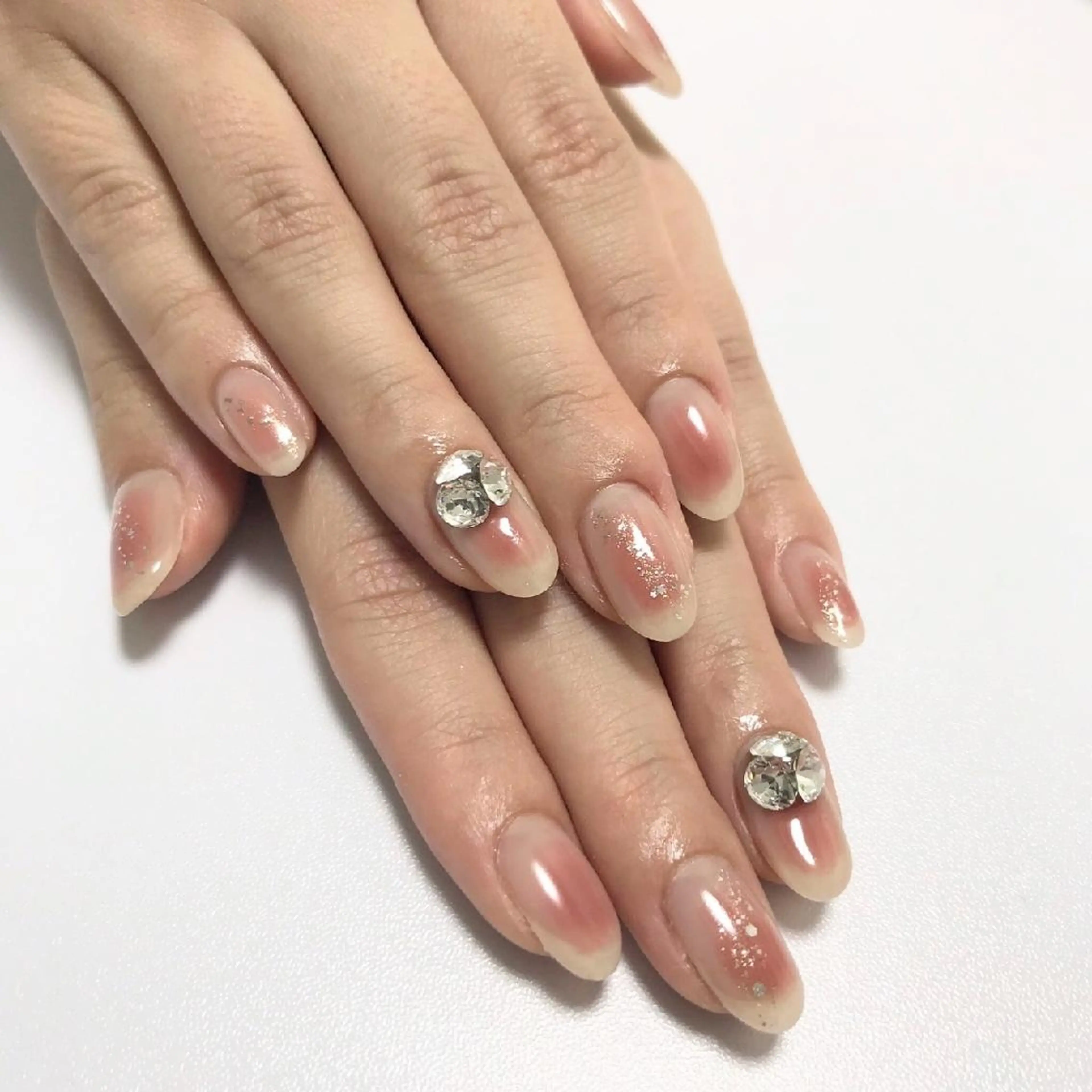 ネイル チークネイル ワンホンネイル ハンドネイル KaNa Nailのネイルデザイン