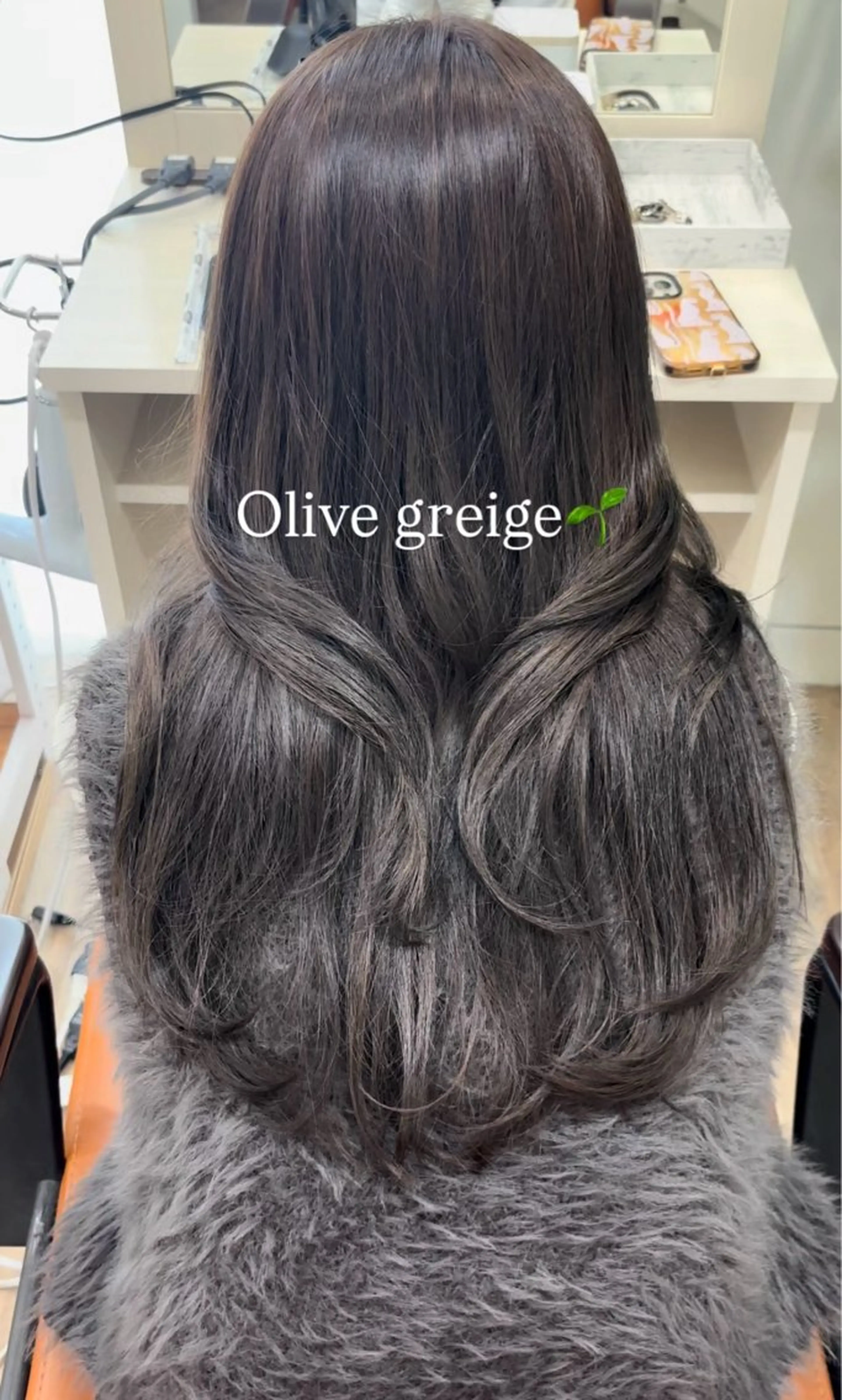 セミロング カット レイヤーカット/韓国 ヘア/LILICAのヘアスタイル