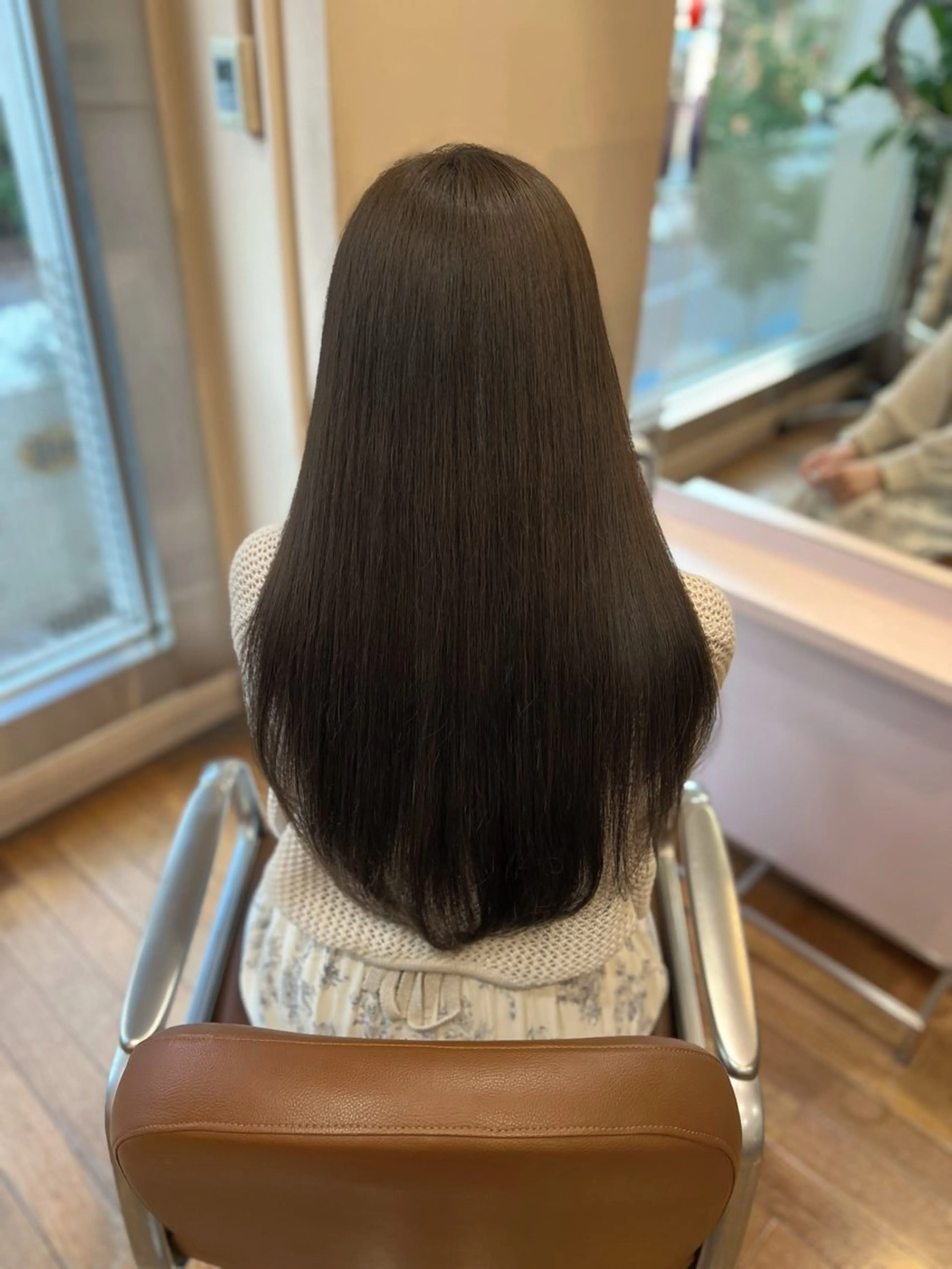 ロング カラー 透明感カラー くびれヘア 顔まわりレイヤー 顔周りカット 韓国風ヘア ヘアカラー 'AXIS 栄 Konomiのヘアスタイル