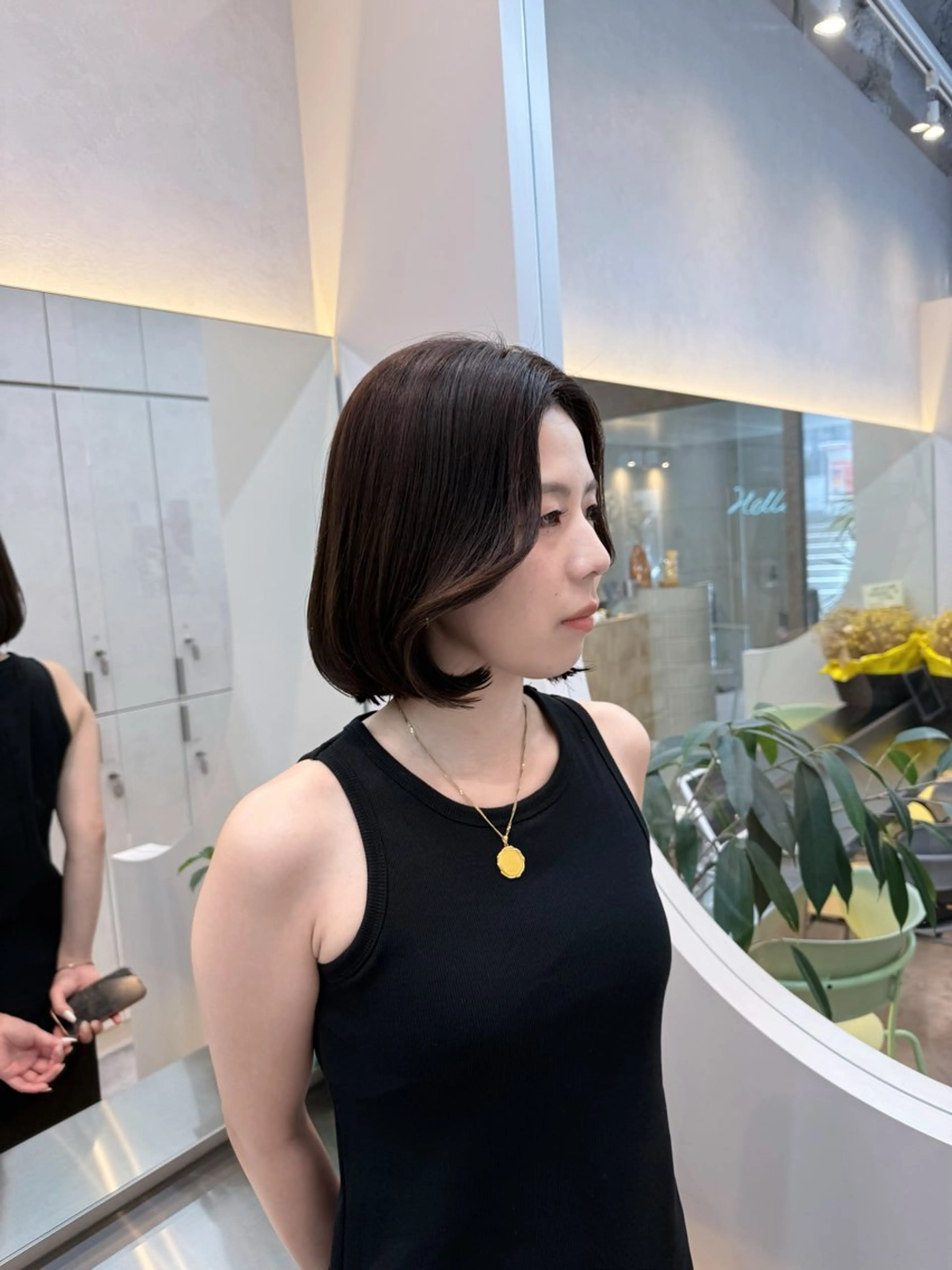 ミディアム カット ヘアカラー トリートメント Hello by Sea所属・レイヤー/艶髪/ボブ /くびれ/伊藤　勇司のヘアスタイル