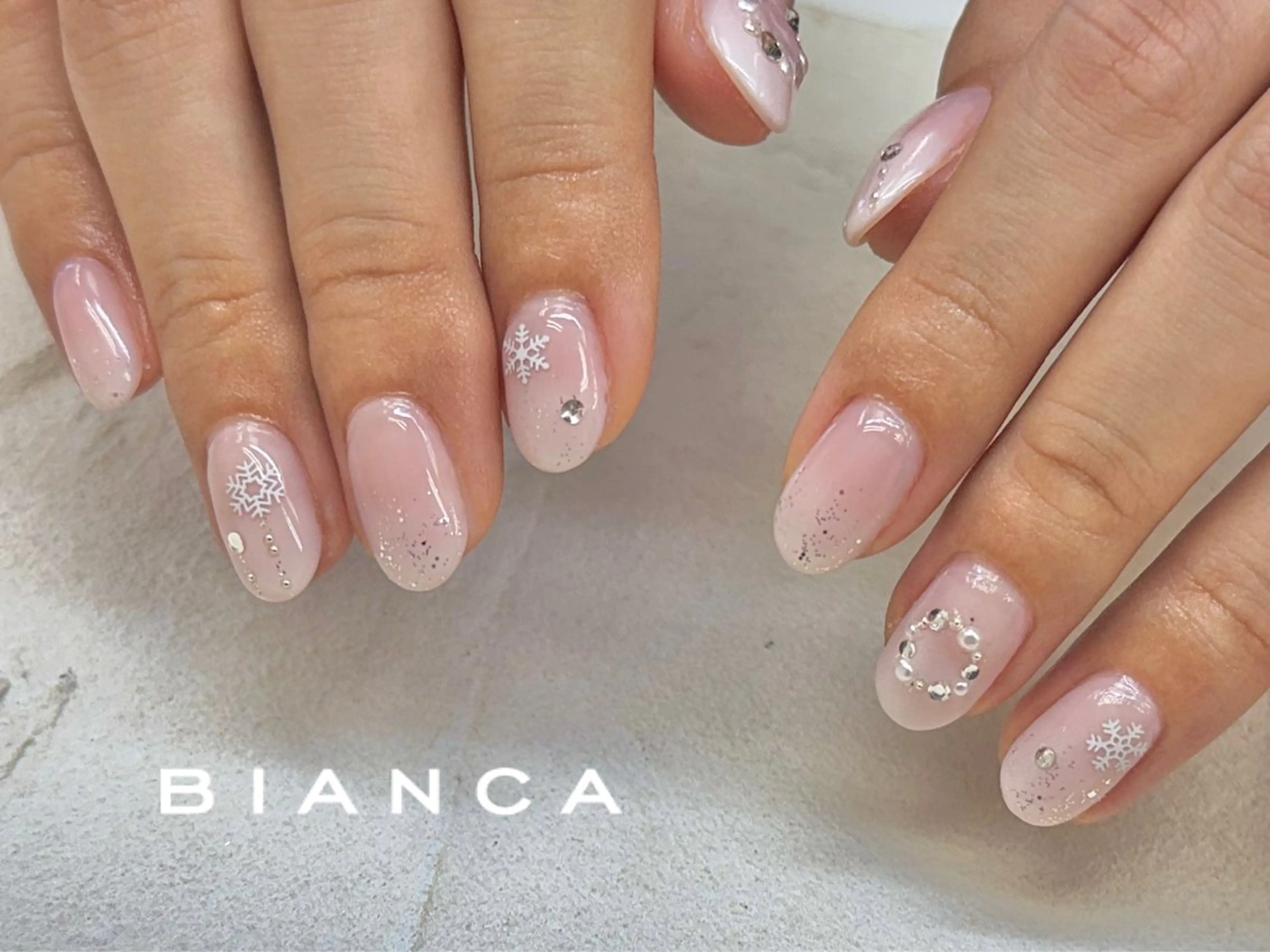 ネイル ハンドネイル ビアンカ大宮ネイル 店長 モリサワのネイルデザイン